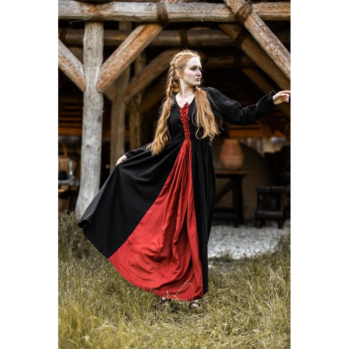 Medieval Dress Medusa black-red