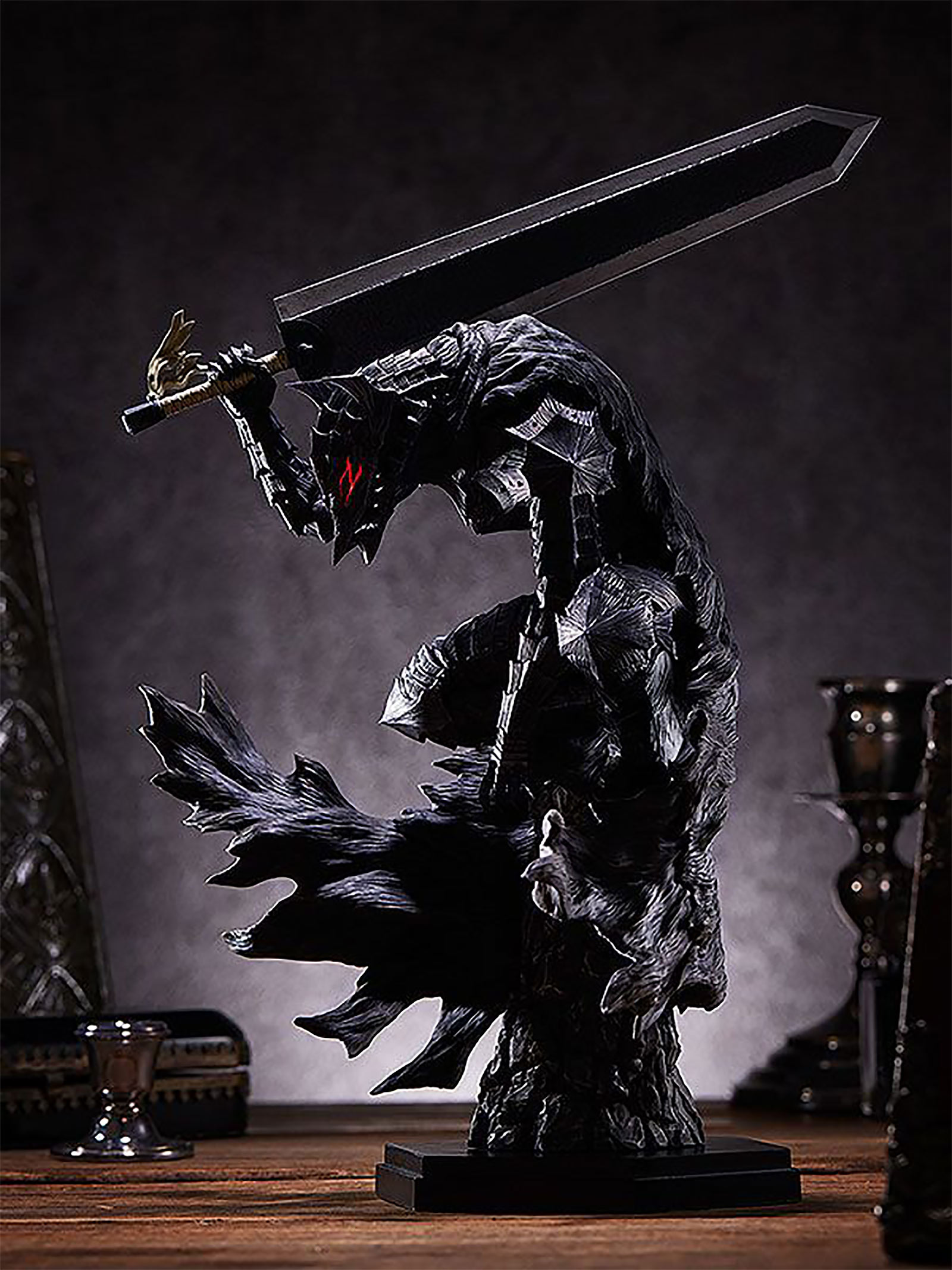 Berserk - Guts Berserker Armor Statue