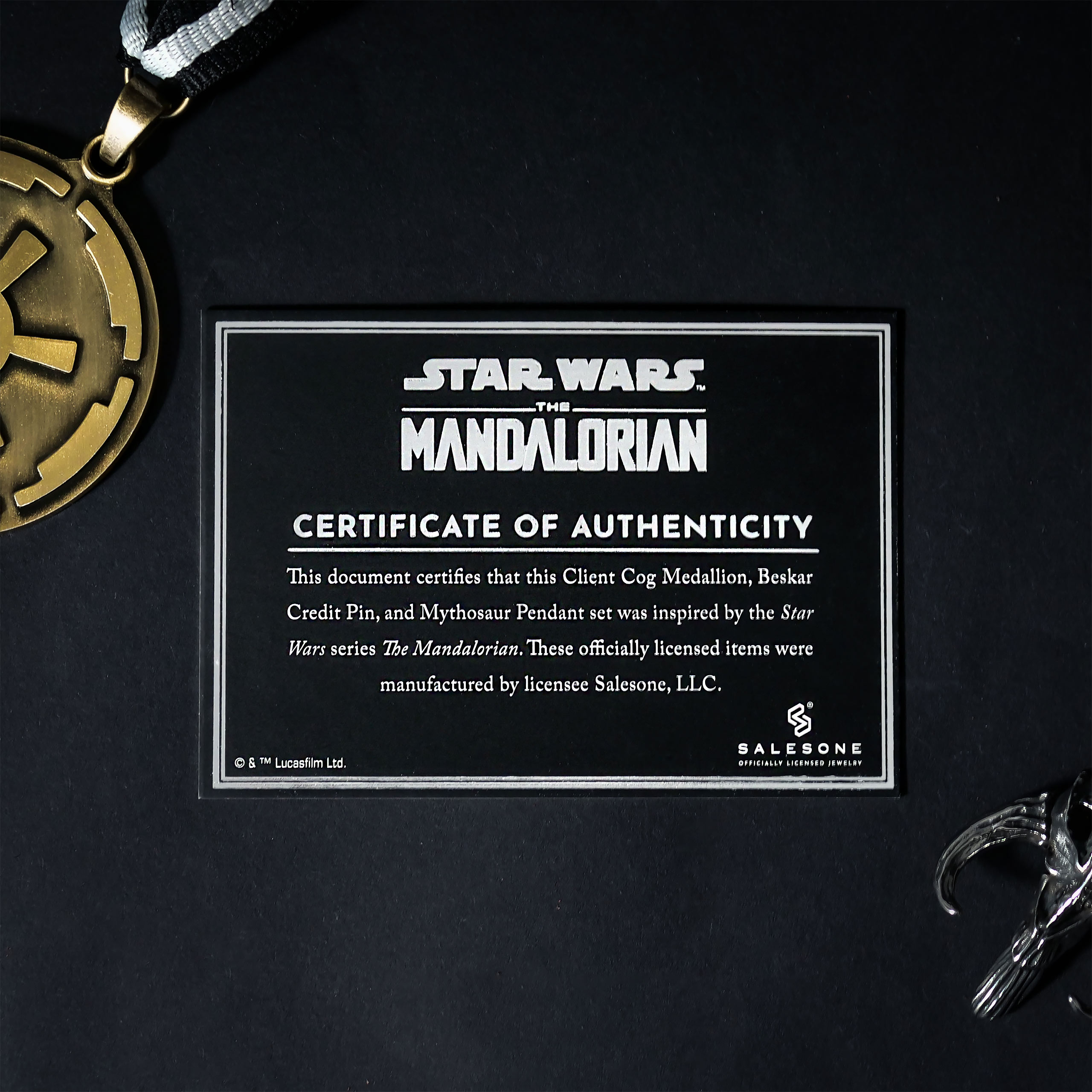 Jeu de bijoux de chasseur de primes Mandalorien Deluxe - Star Wars The Mandalorian