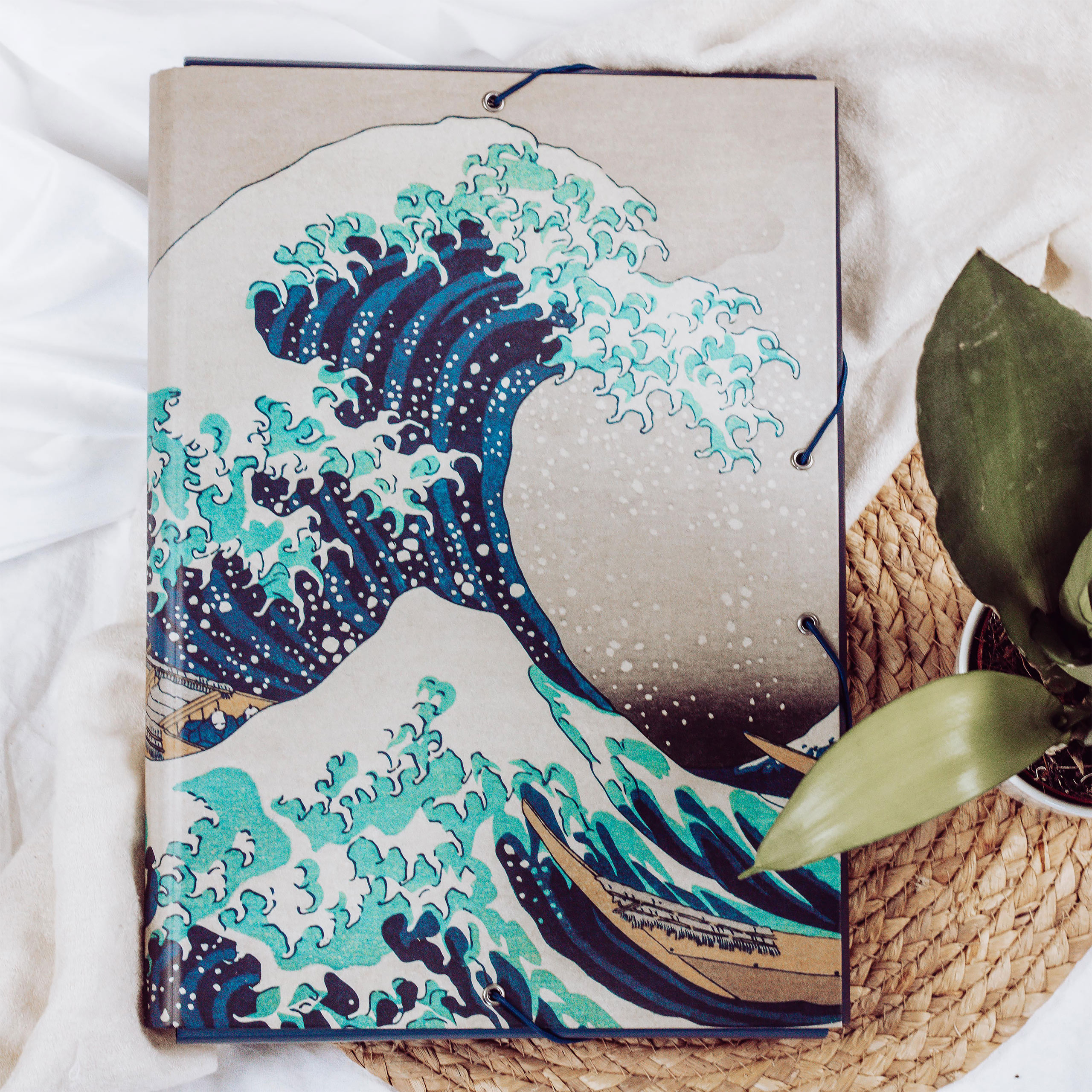 The Great Wave off Kanagawa - Katsushika Hokusai Document Folder