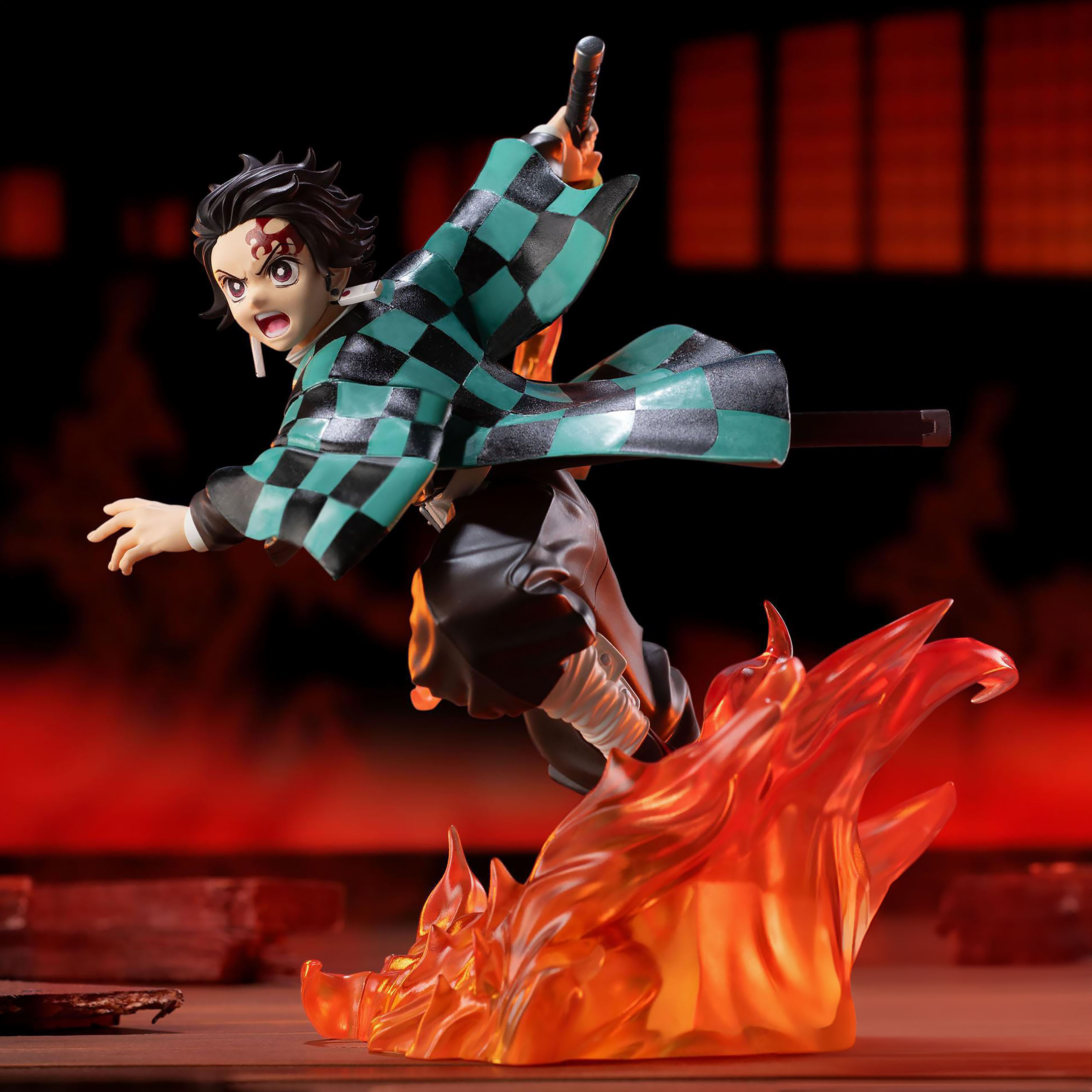 Demon Slayer - Tanjiro Kamado Xross Link Anime Figure