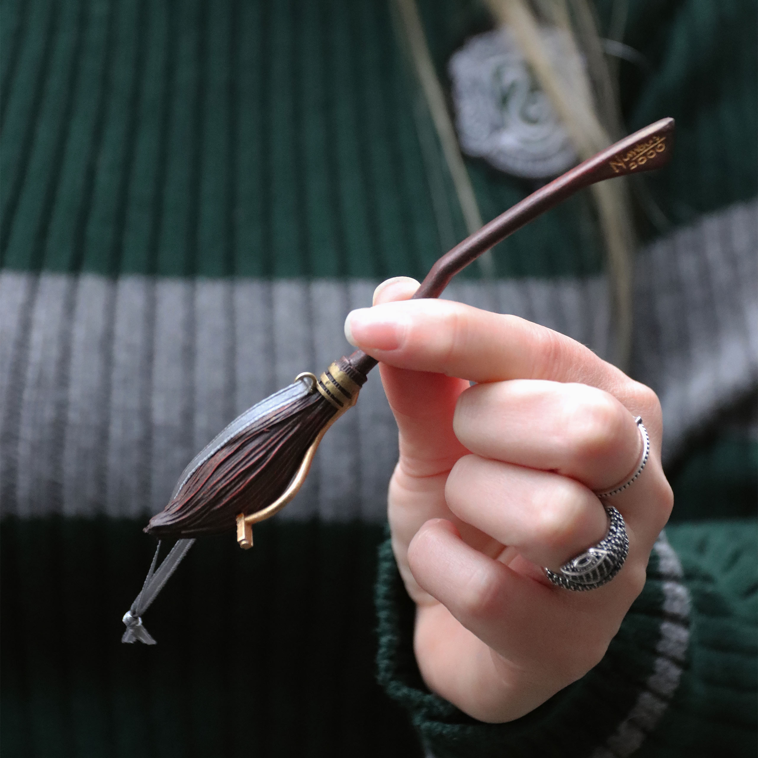 Harry Potter - Adorno para árbol de Navidad Nimbus 2000