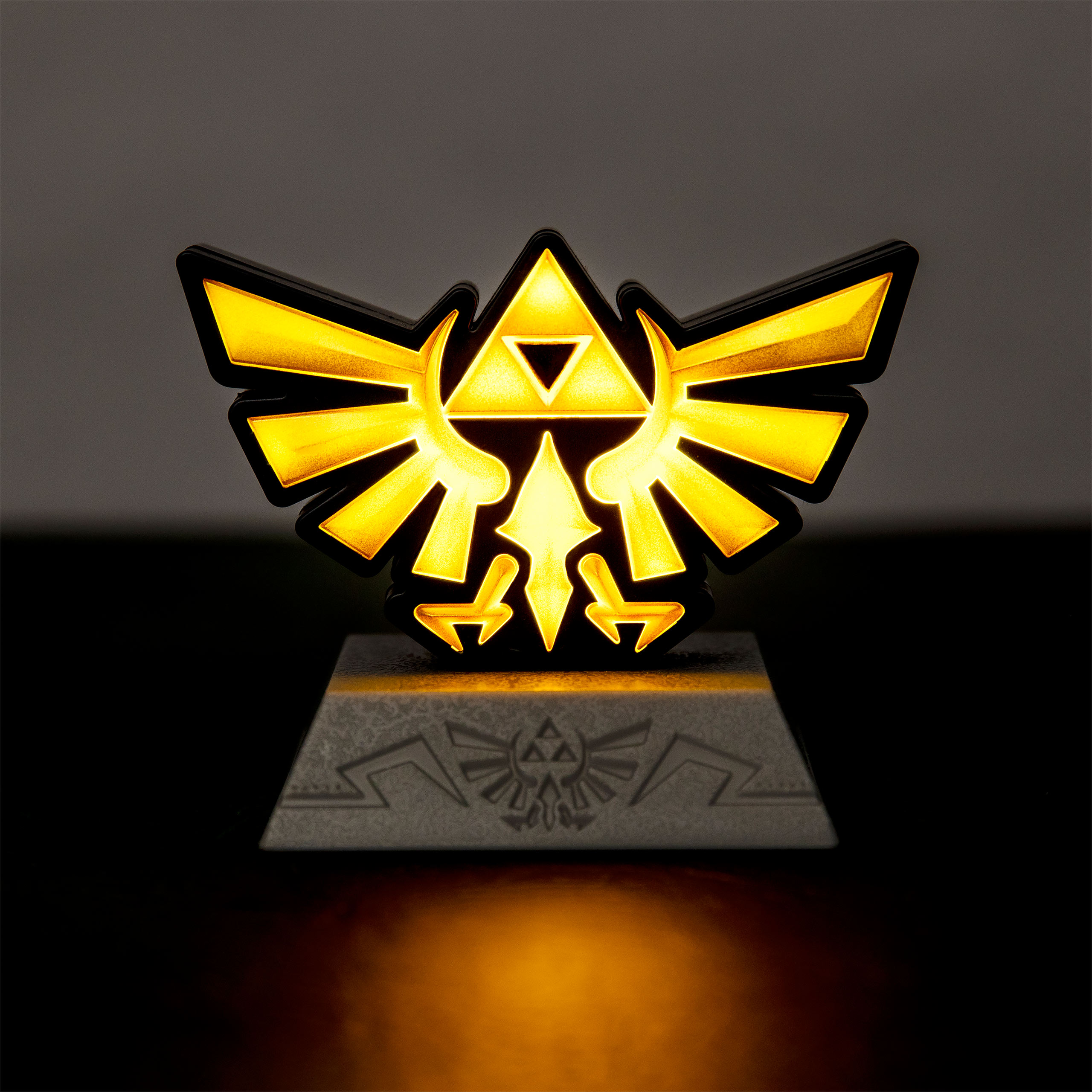 Zelda - Hyrule Crest 3D Table Lamp