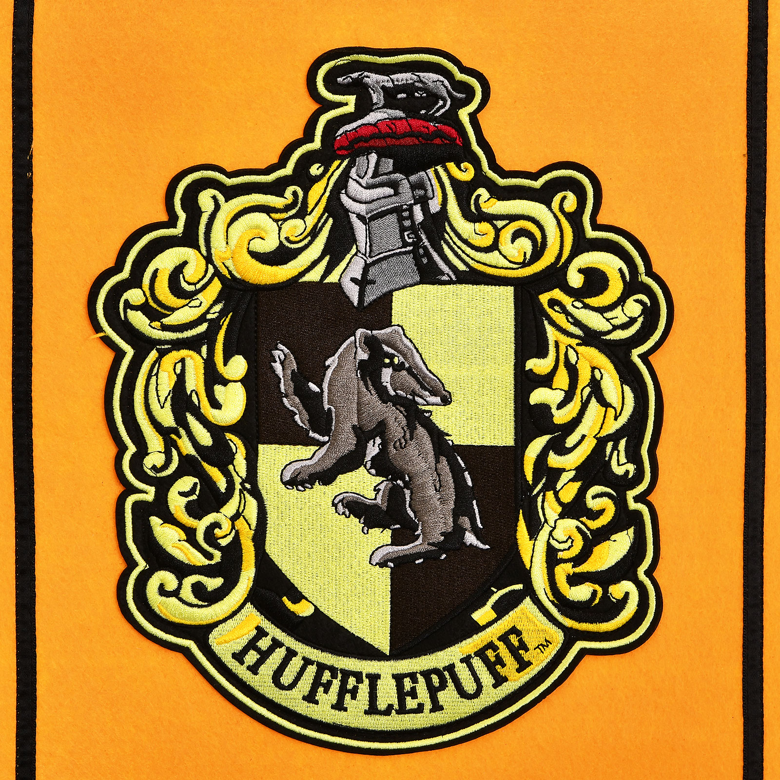 Harry Potter - Bannière en feutre avec blason Hufflepuff