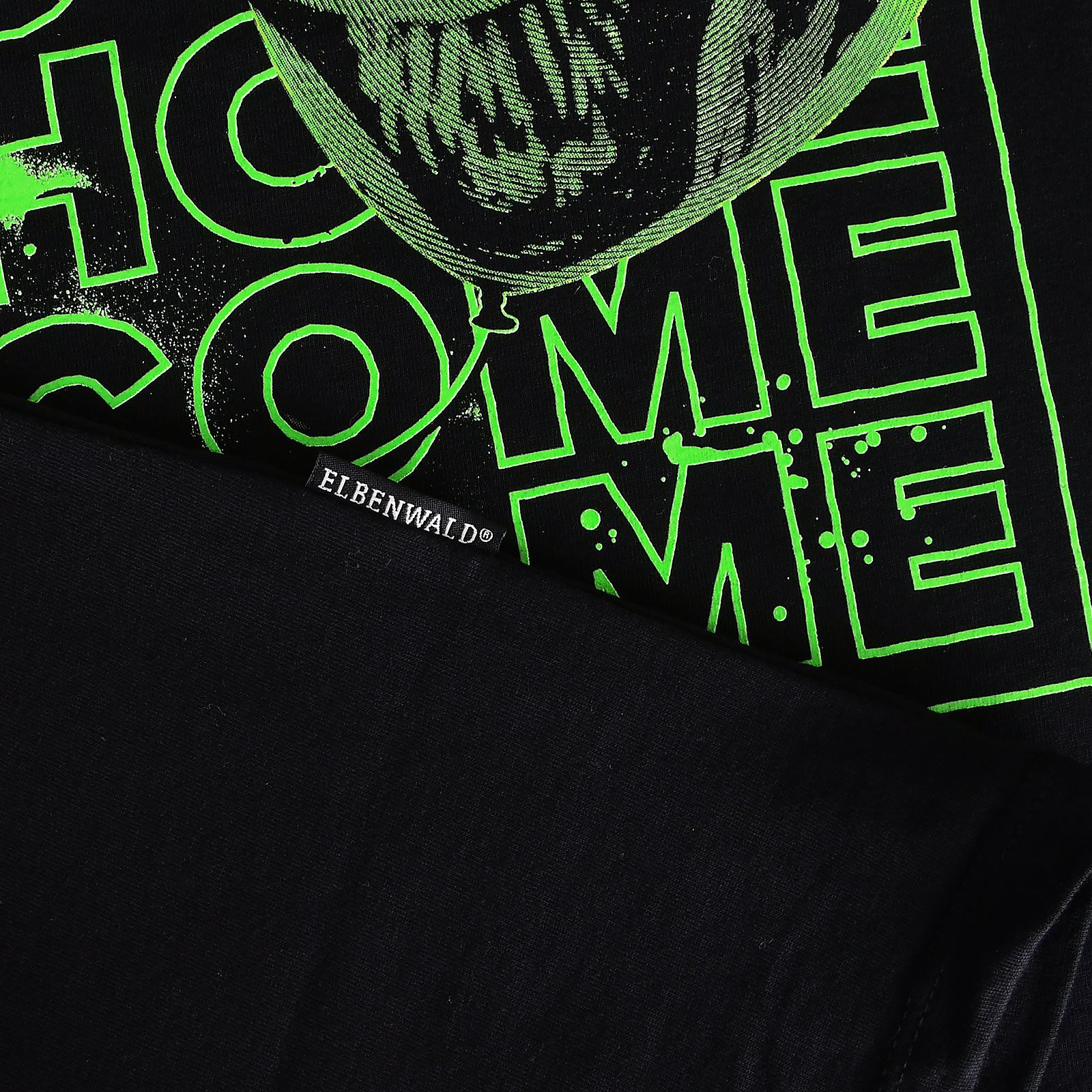 Stephen King's IT - Come Home Glow in the Dark T-Shirt Black