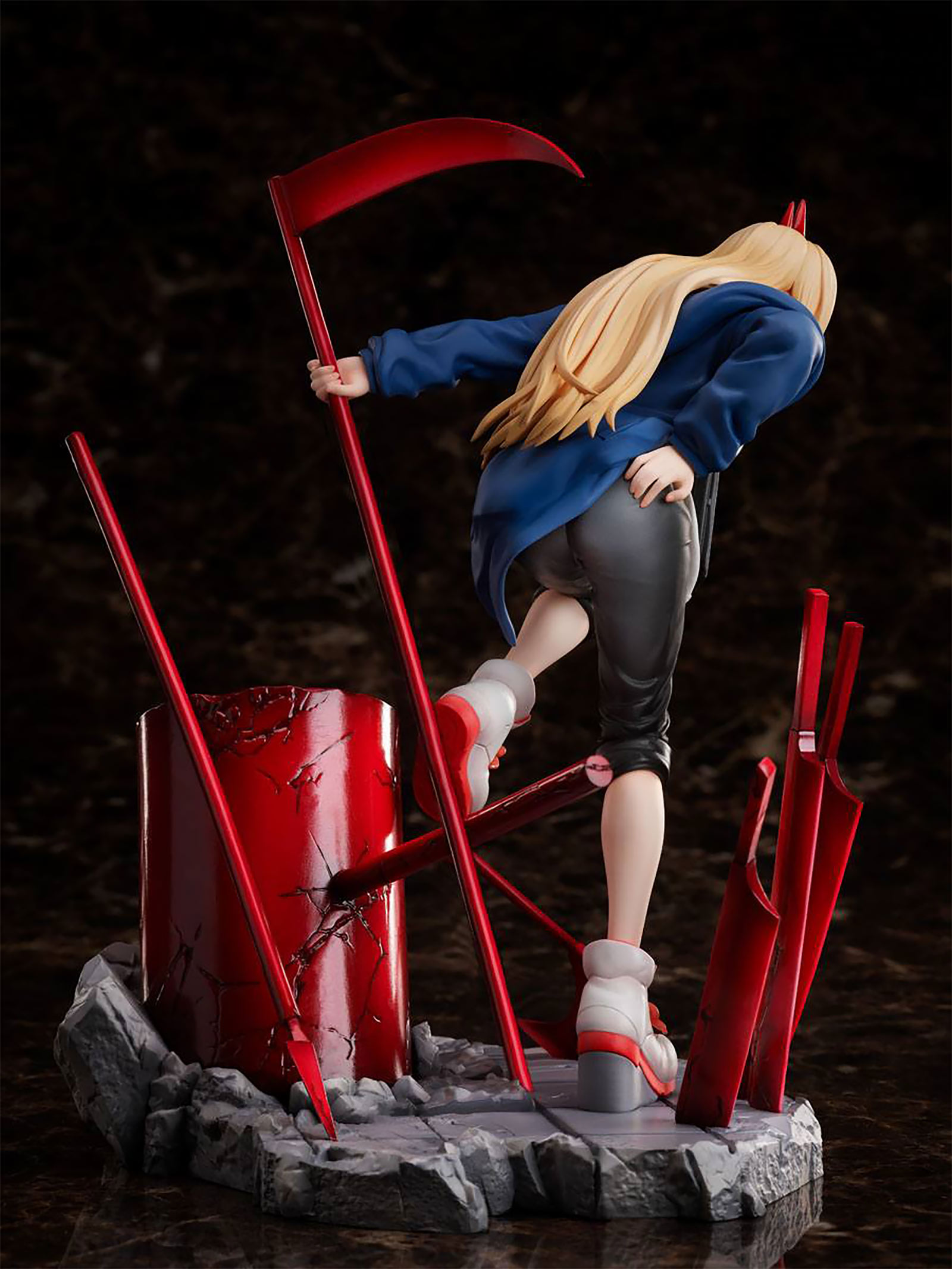 Chainsaw Man - Power Diorama Figure