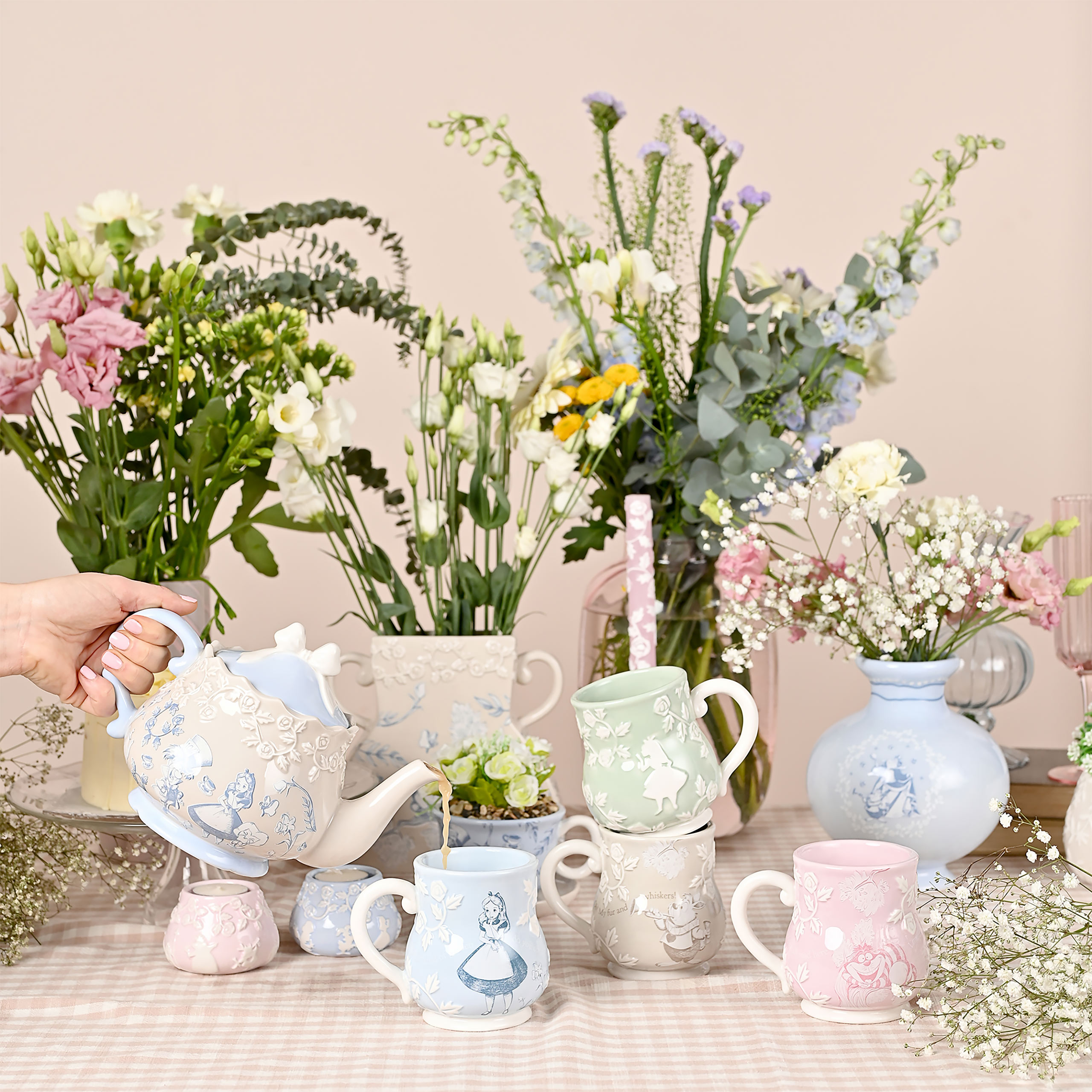 Alice im Wunderland - Grinsekatze Relief Tasse