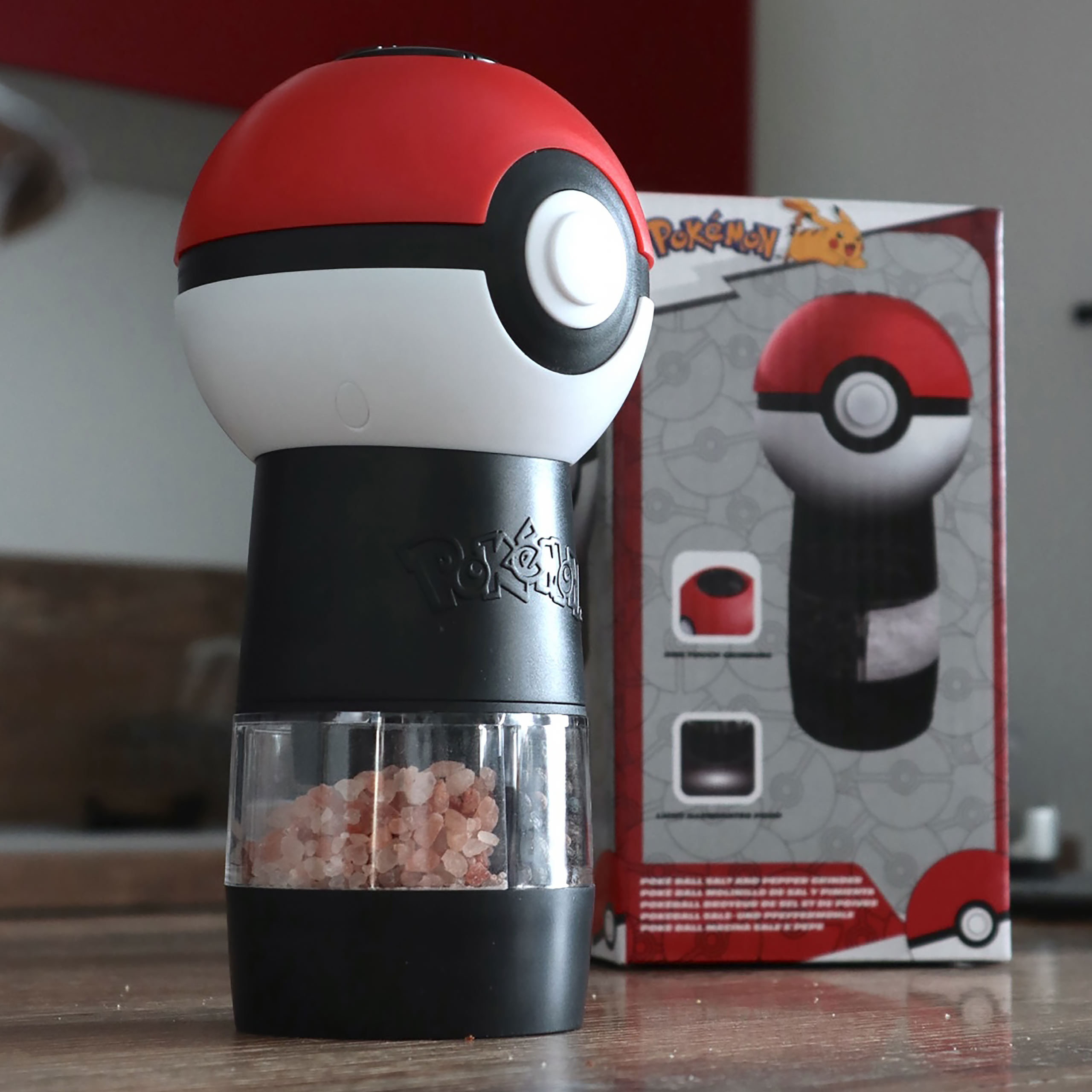 Pokémon - Poké Ball Elektrische Zout- & Pepermolen