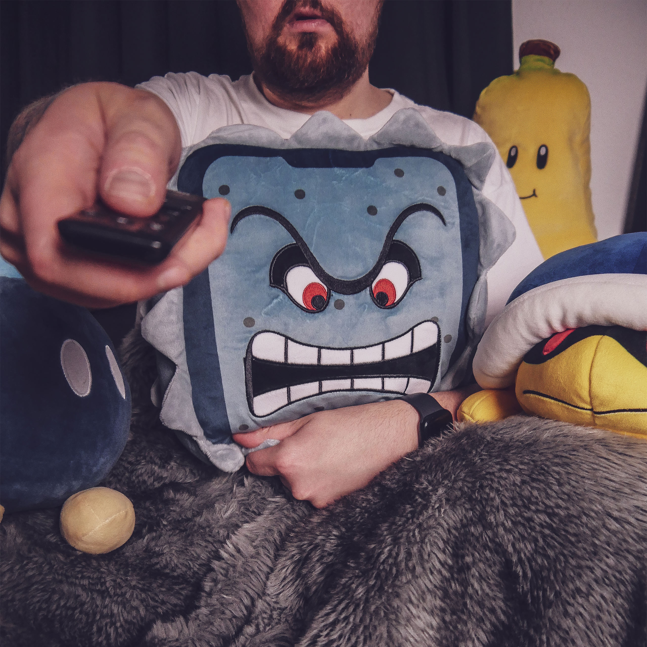 Super Mario - Thwomp Mocchi-Mocchi Plüsch Figur