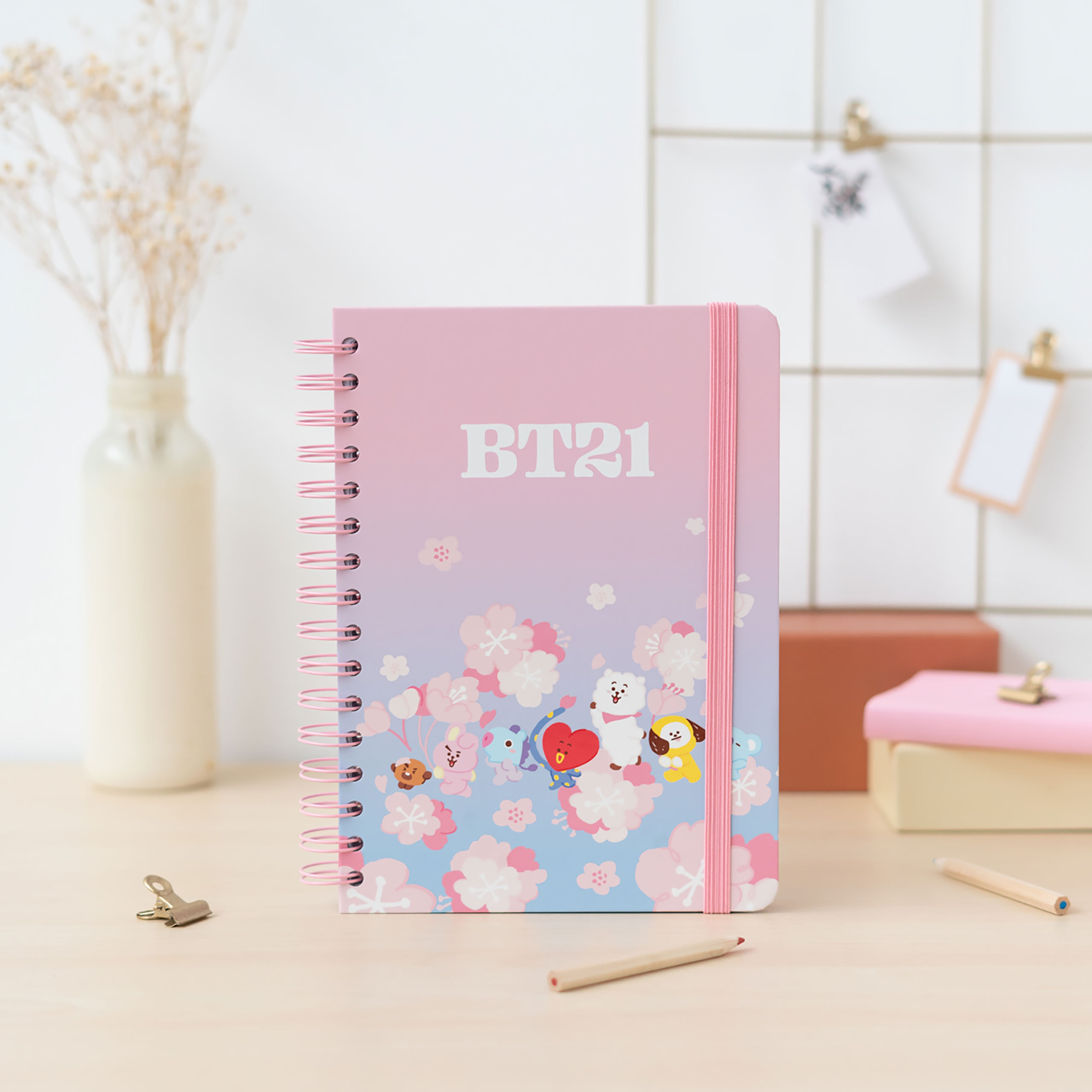 BT21 - Cherry Blossom Notitieboek