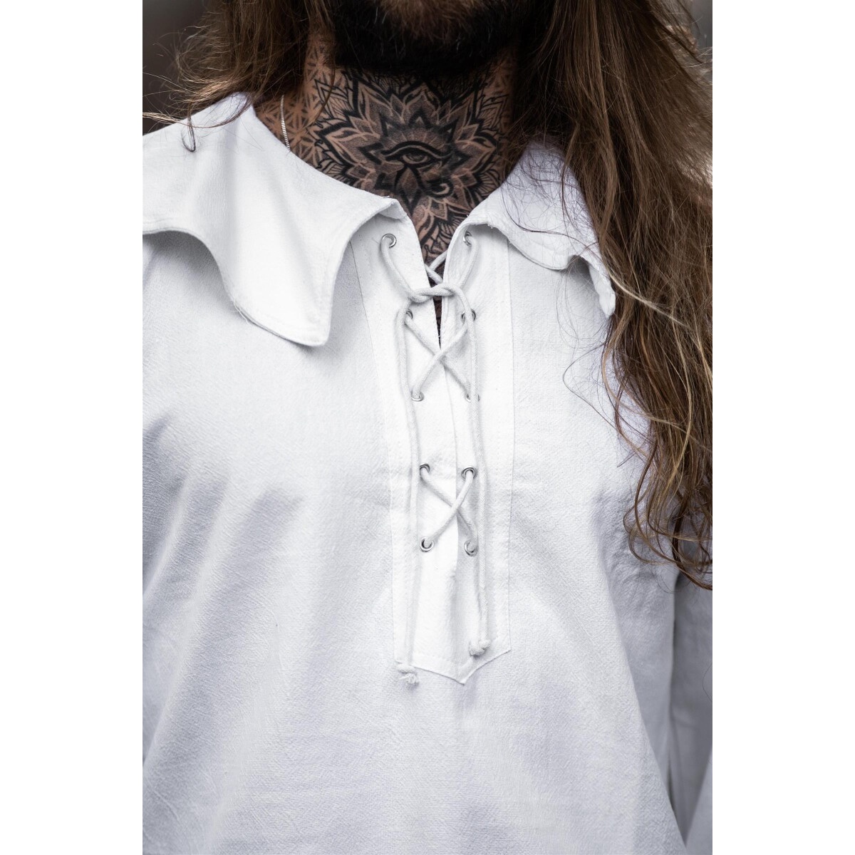 Camisa medieval de cuello redondo Athos blanca