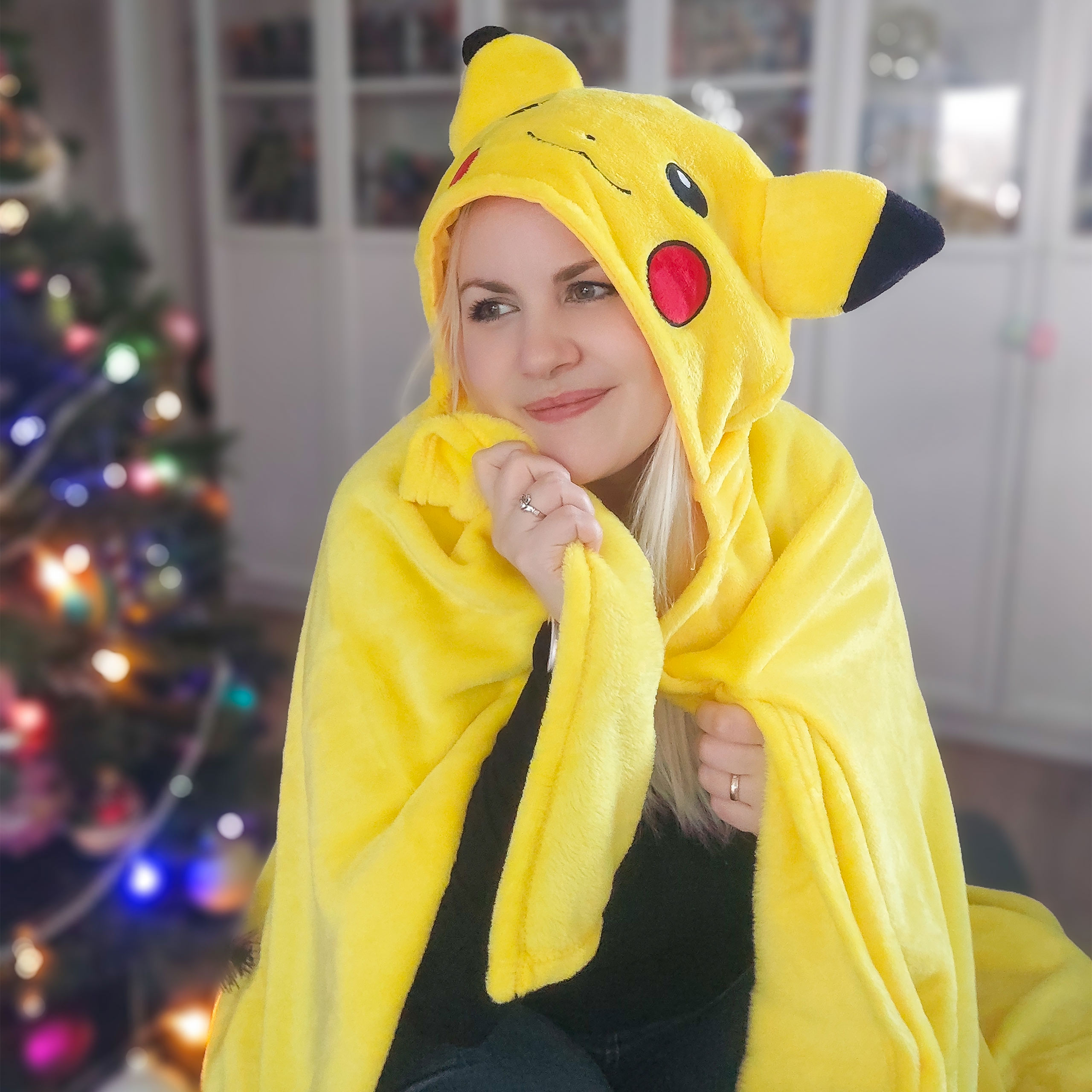 Pokemon - Couverture à capuche Pikachu