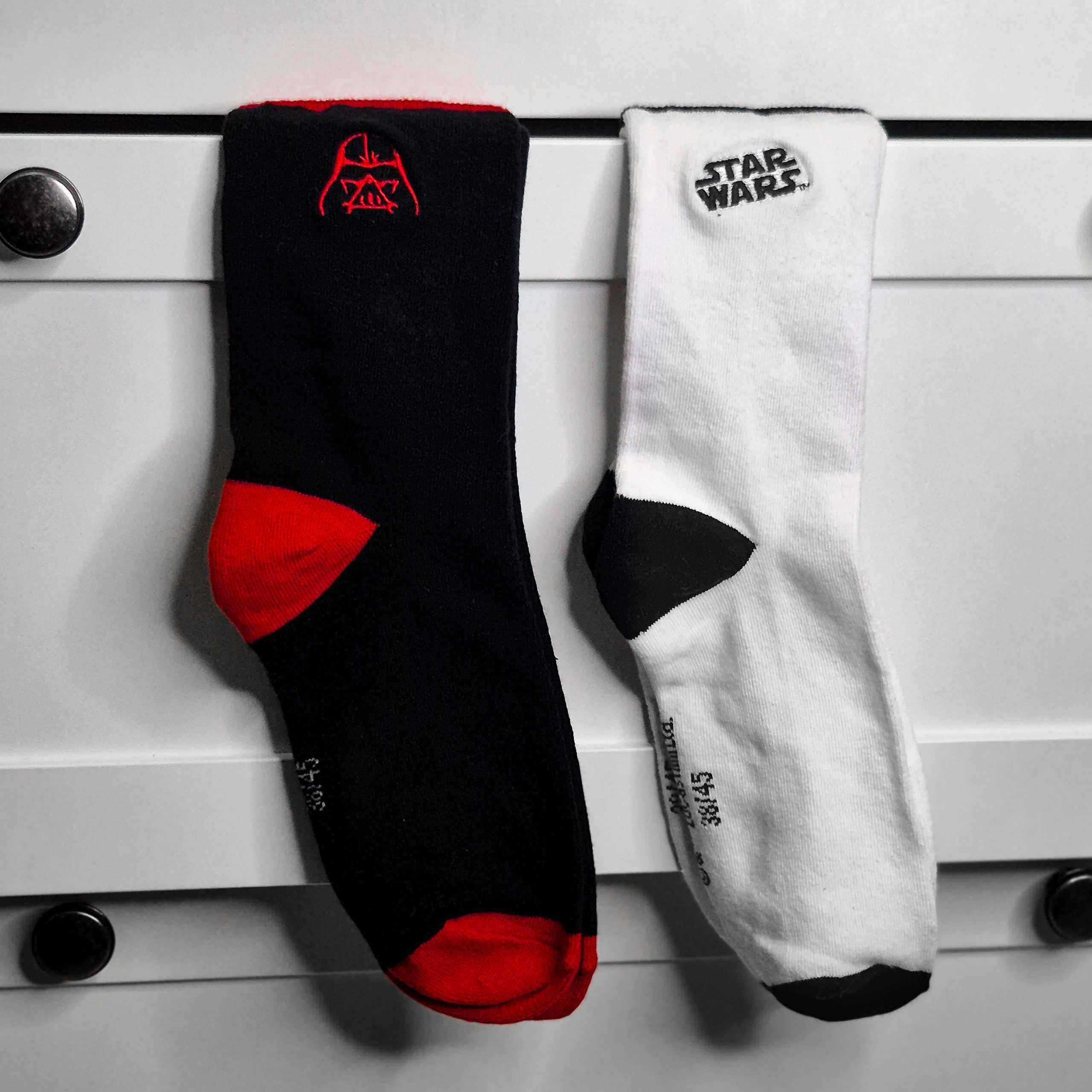 Star Wars – Zestaw skarpet Darth Vader Logo (2 pary)