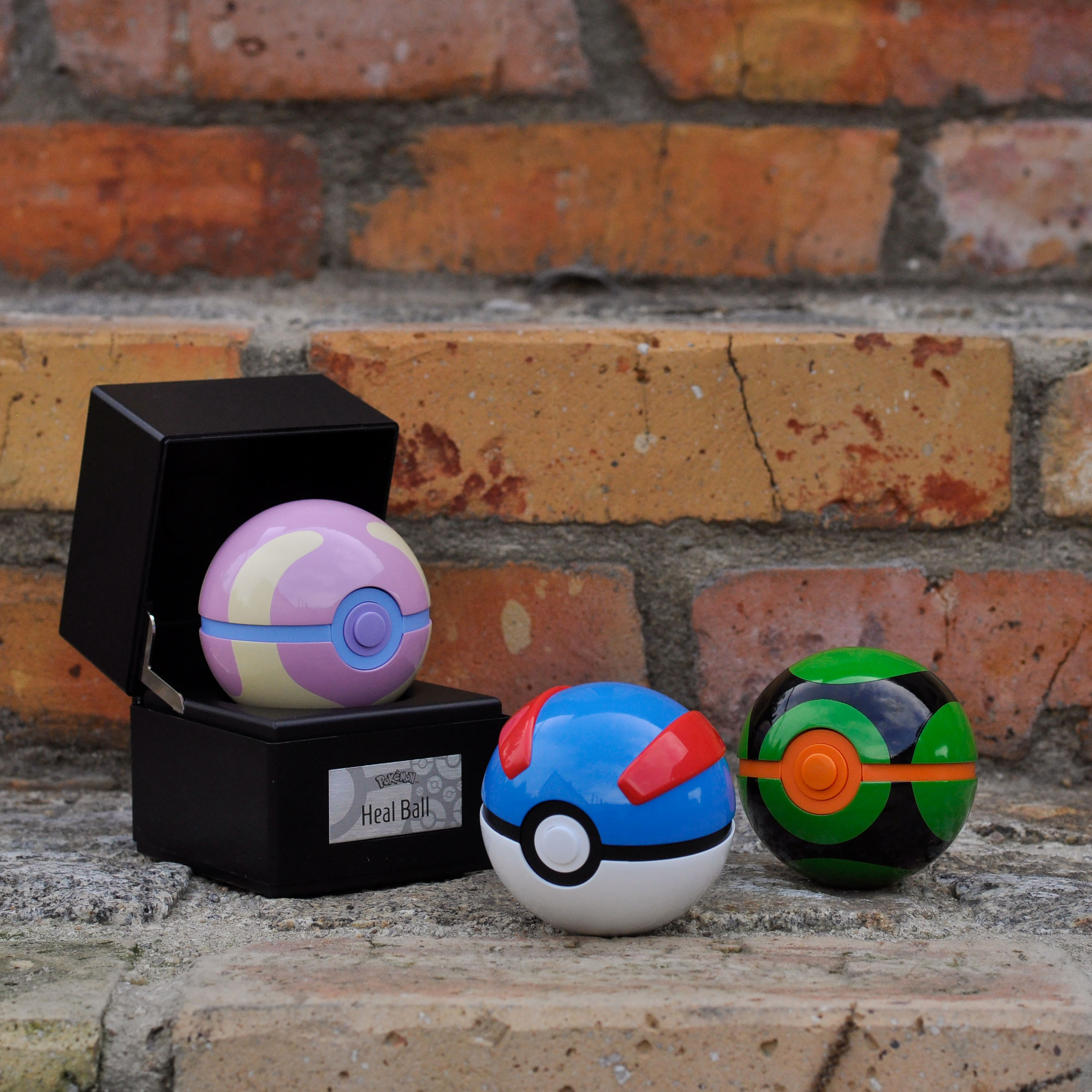 Pokemon - Heilball Replik mit Licht