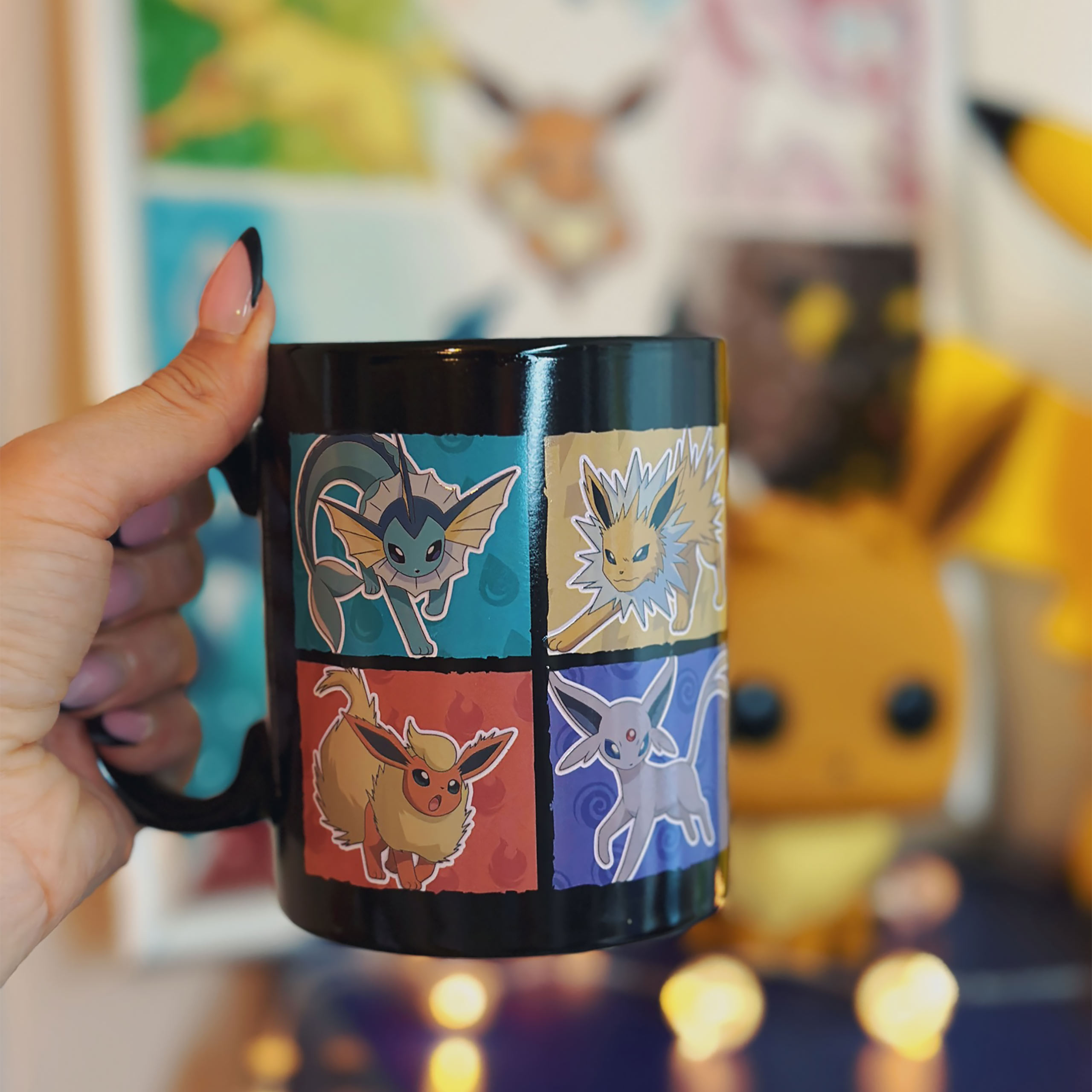 Pokemon - Mug à effet thermique des évolutions d'Evoli