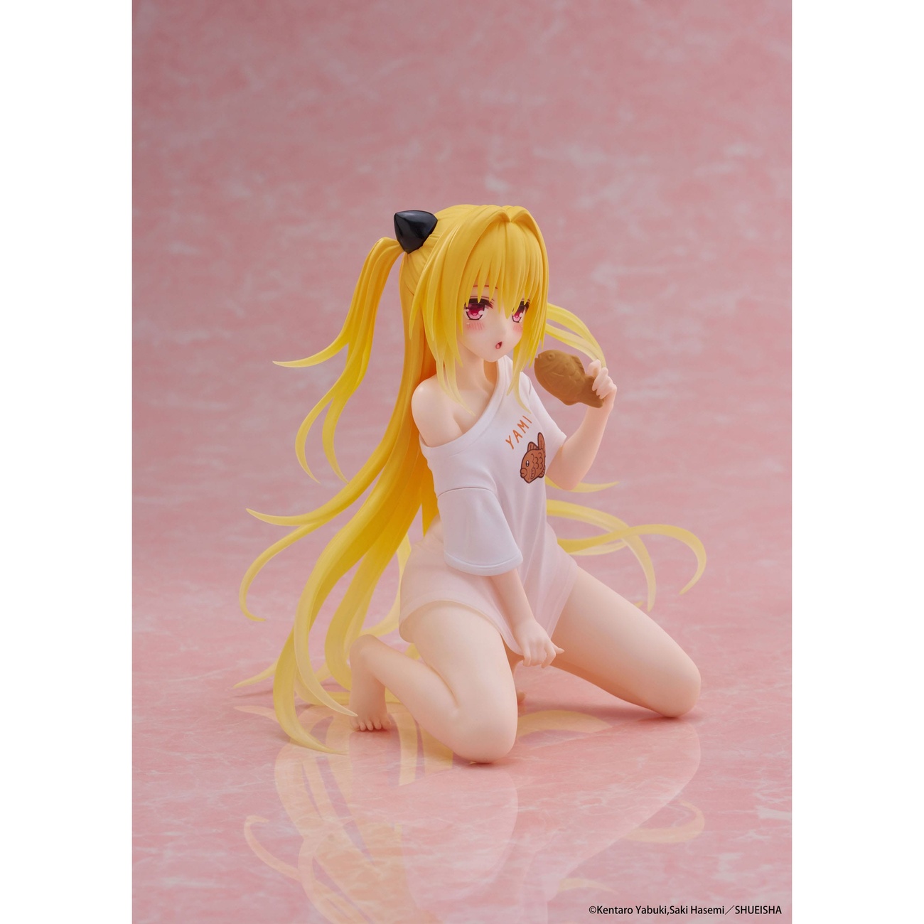To Love-Ru Darkness PVC Statue Desktop Cute Figure Golden Darkness Roomwear Ver. 13 cm