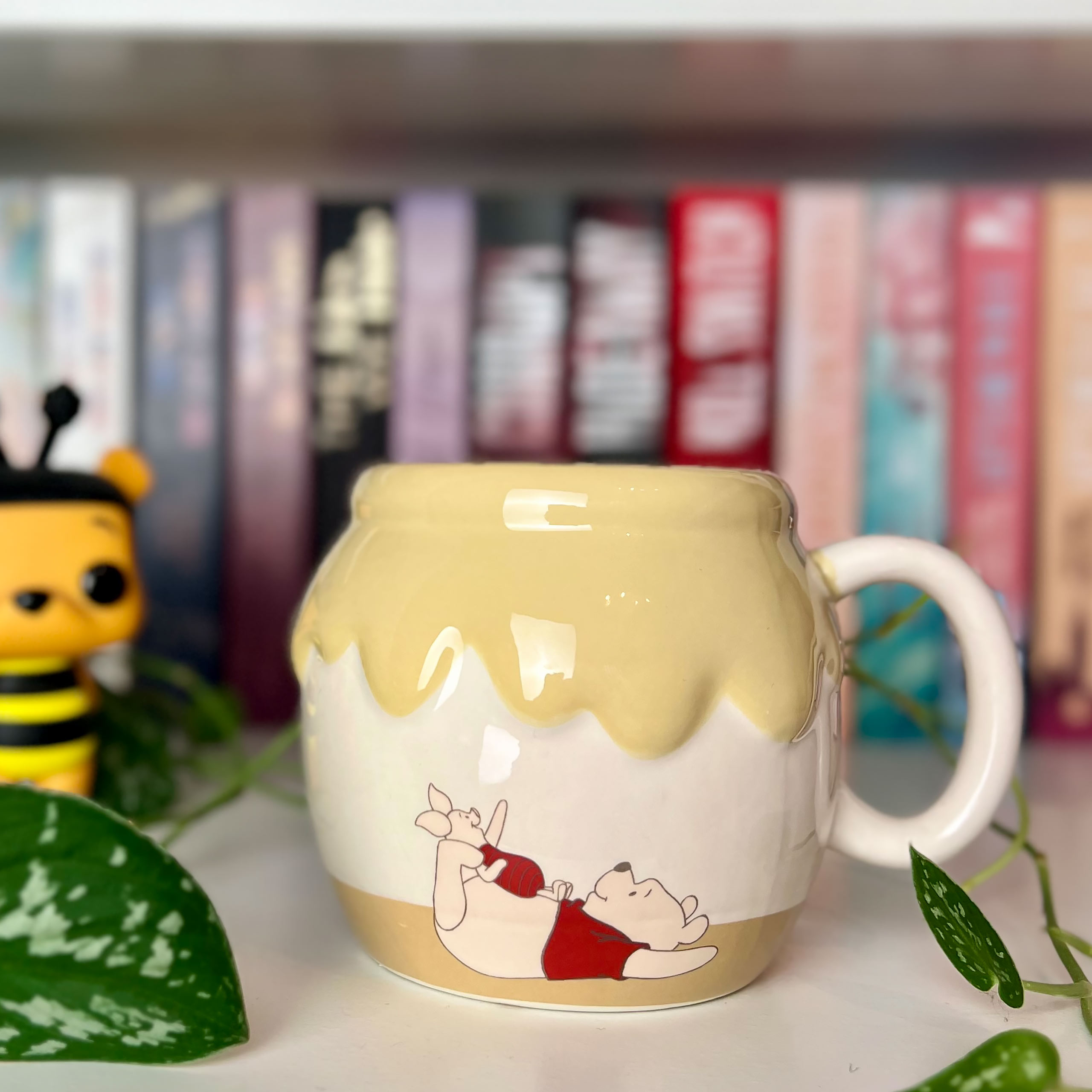 Winnie the Pooh - Honey Pot 3D Mug