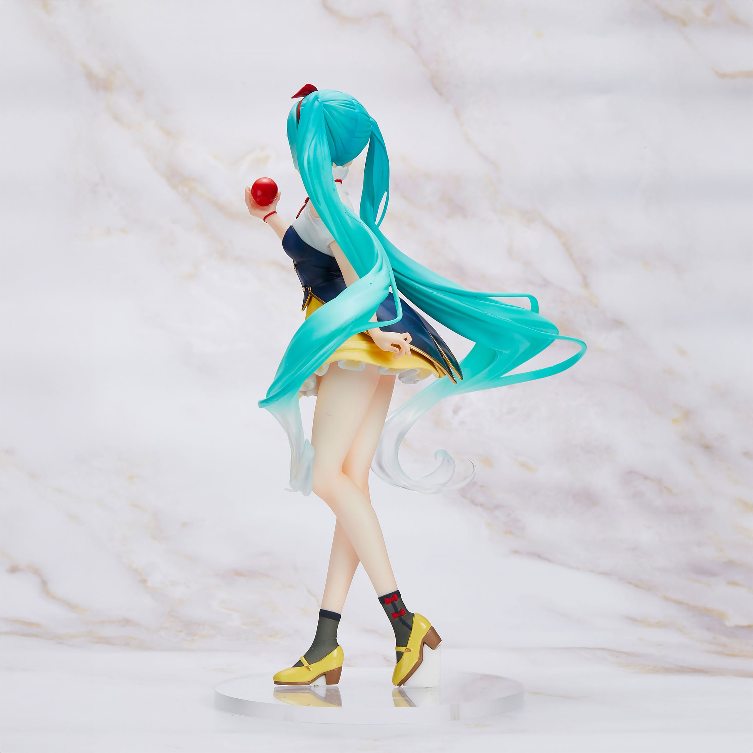 Hatsune Miku - Wonderland Snow White Figure