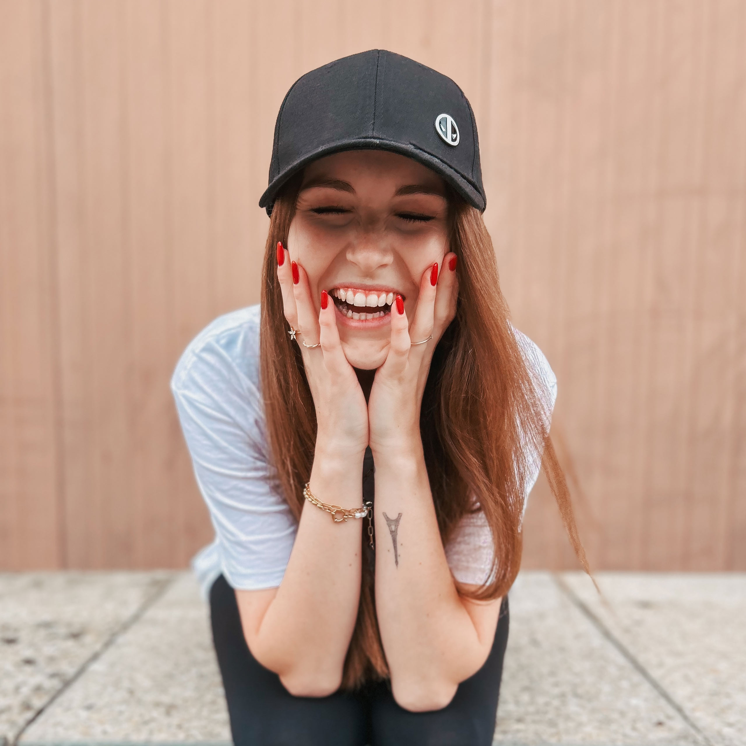 Deadpool - Gorra de béisbol de metal logo negro