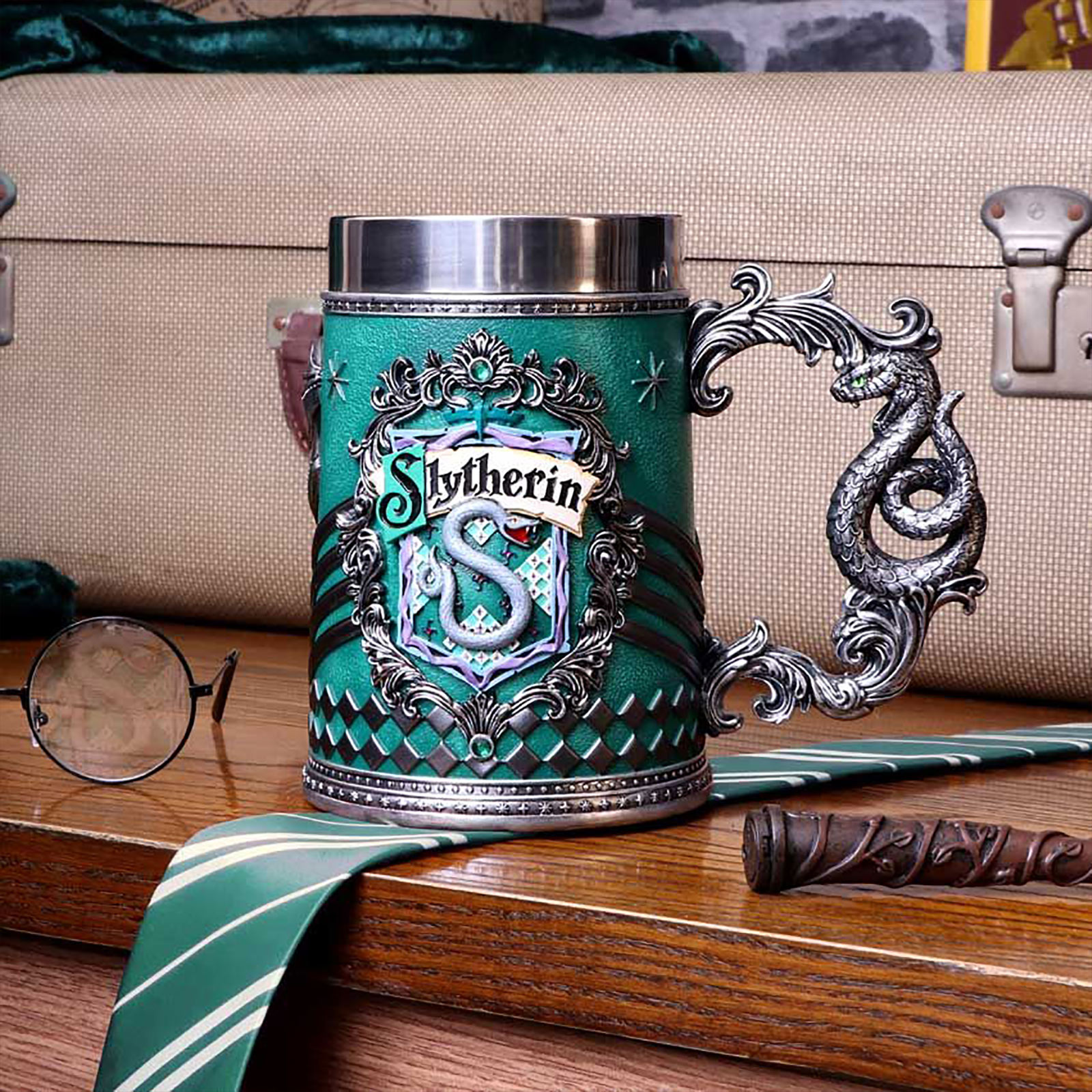 Harry Potter - Tasse de luxe avec le logo de Slytherin