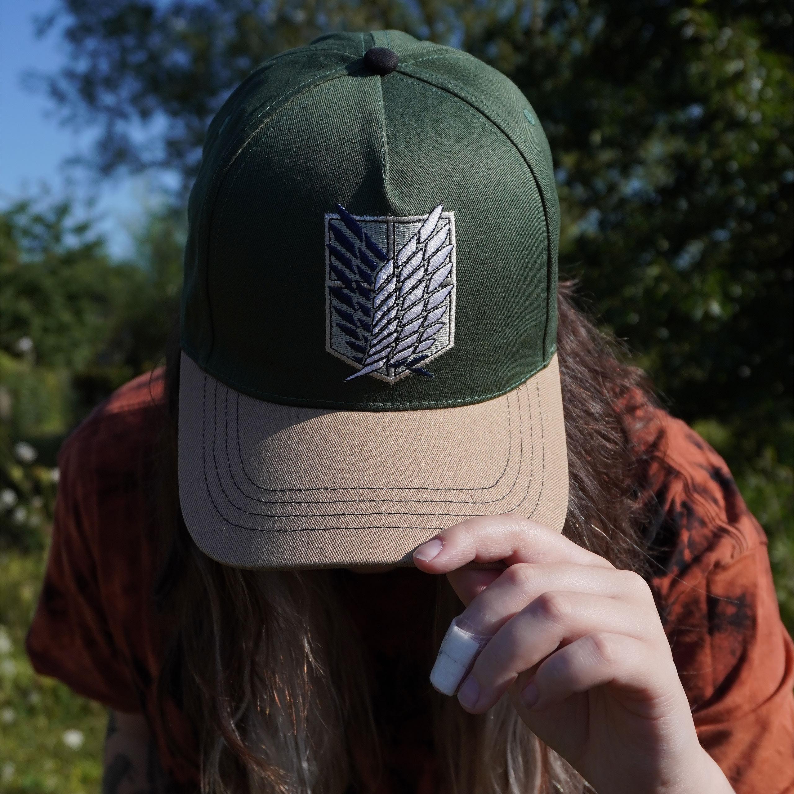 Attack on Titan - Gorra de Béisbol con Símbolo de Explorador