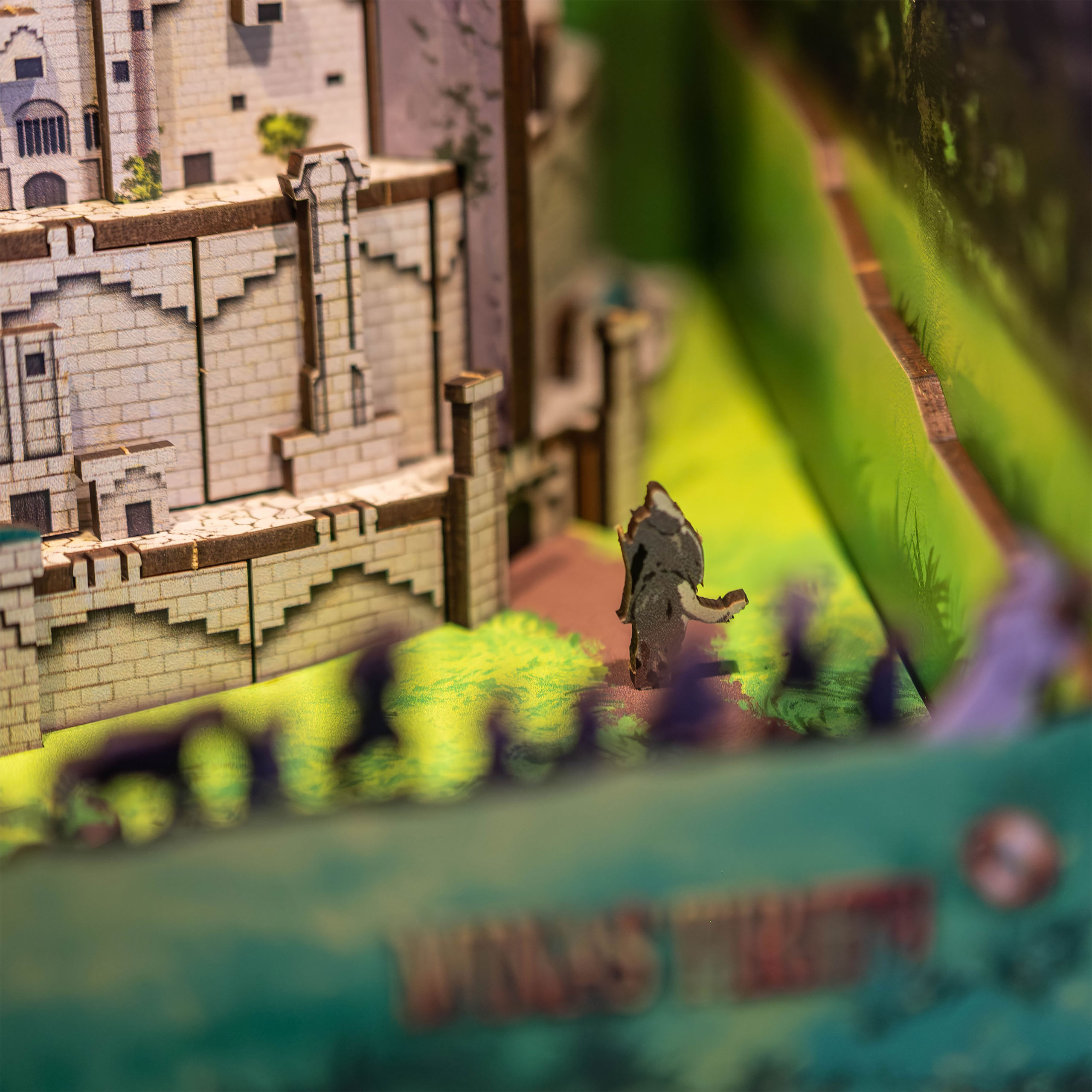 Il Signore degli Anelli - Minas Tirith Book Nook kit modello in legno