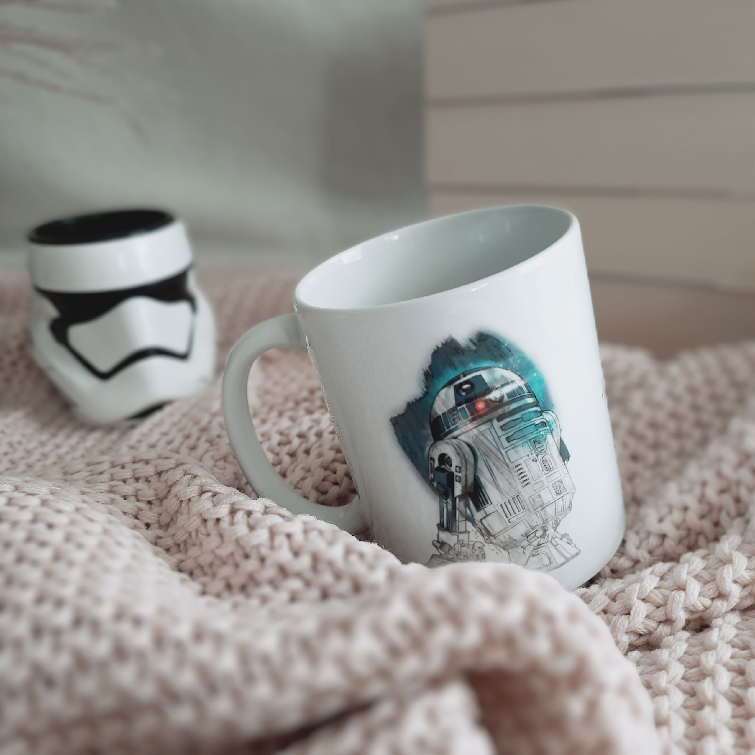 Star Wars: The Last Jedi - Taza R2-D2