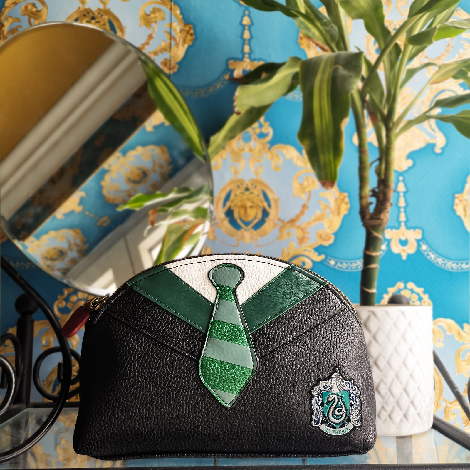 Harry Potter - Slytherin Suit & Tie Cosmetic Bag