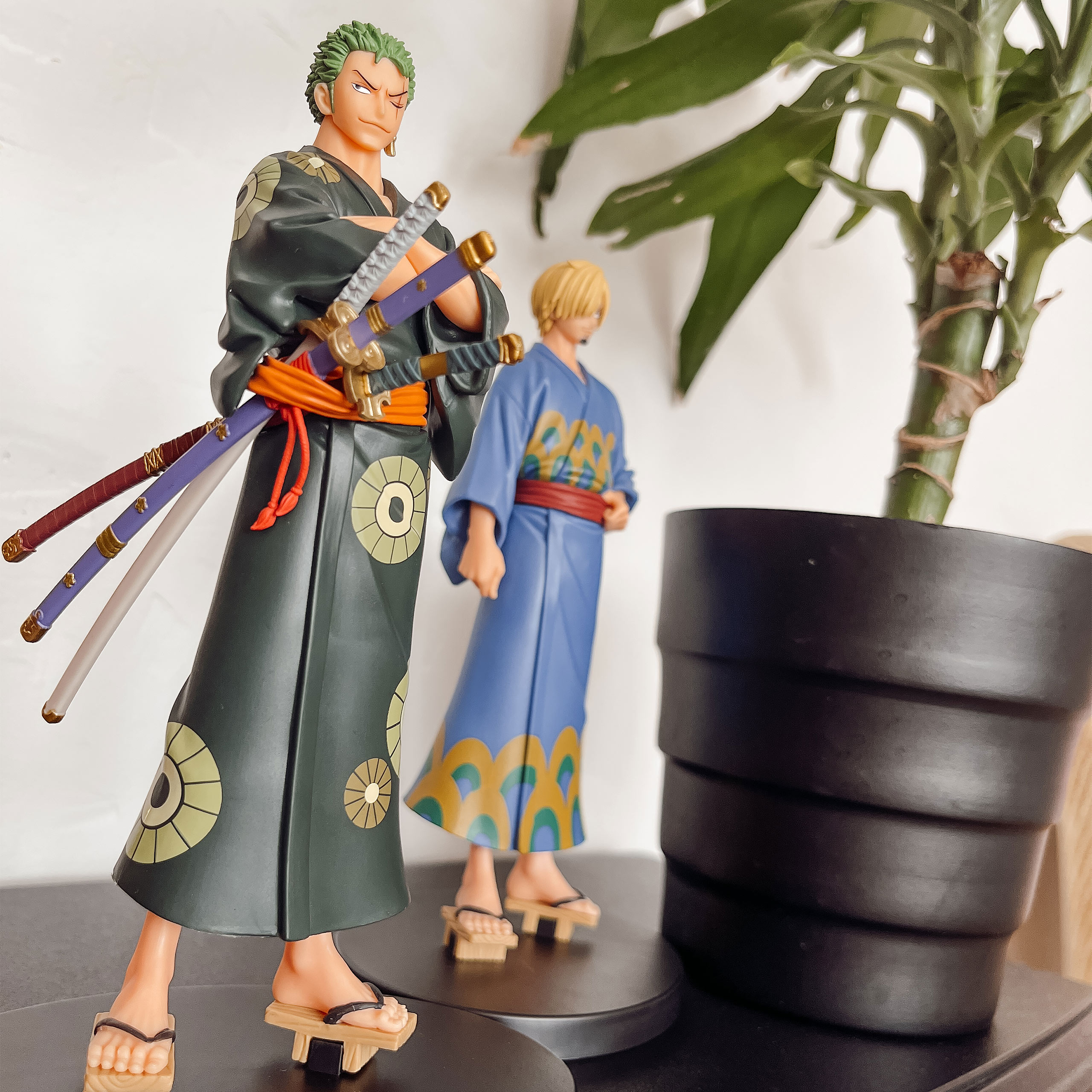 One Piece - Figura de Roronoa Zoro Serie Grandline