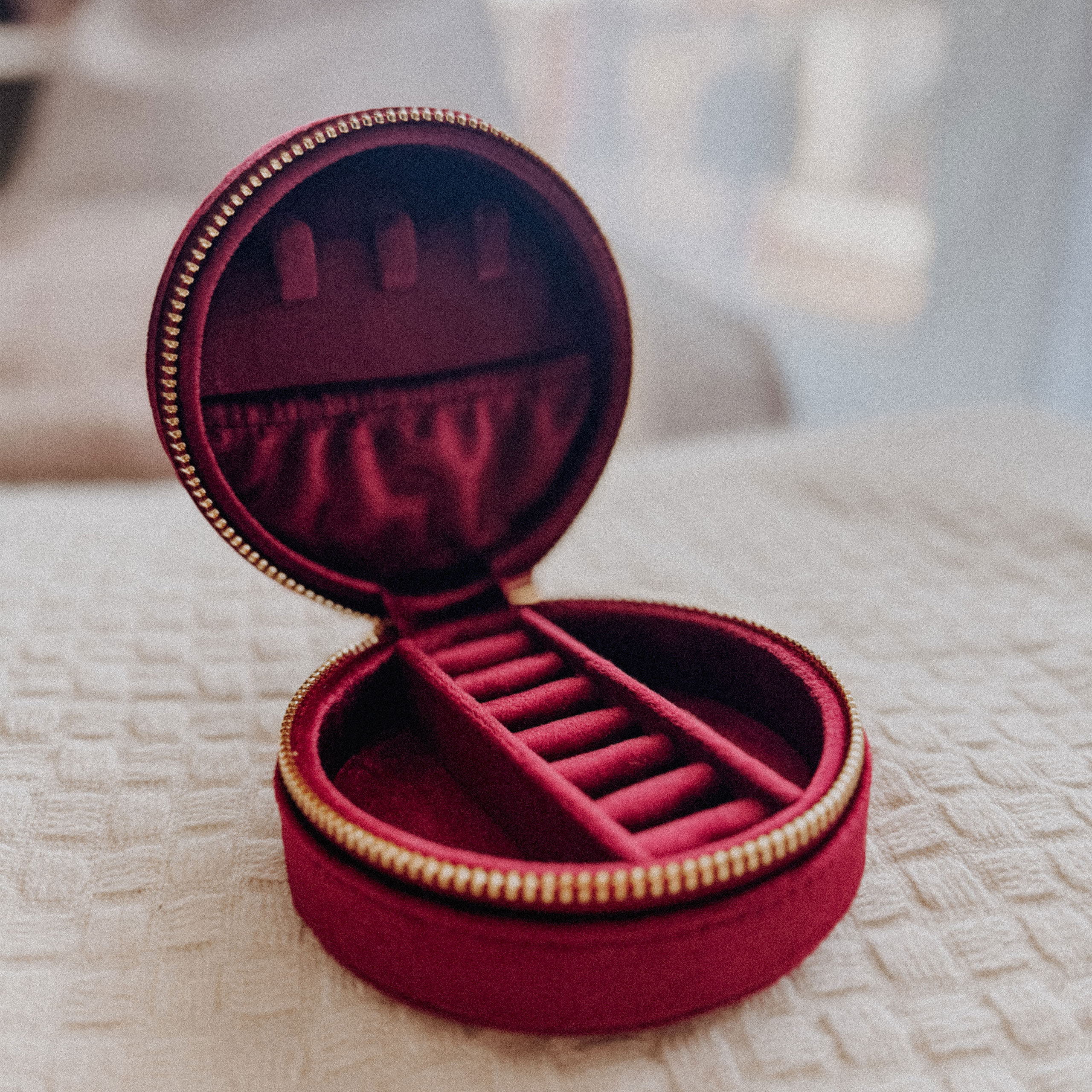 Harry Potter - Time-Turner Plush Jewelry Box