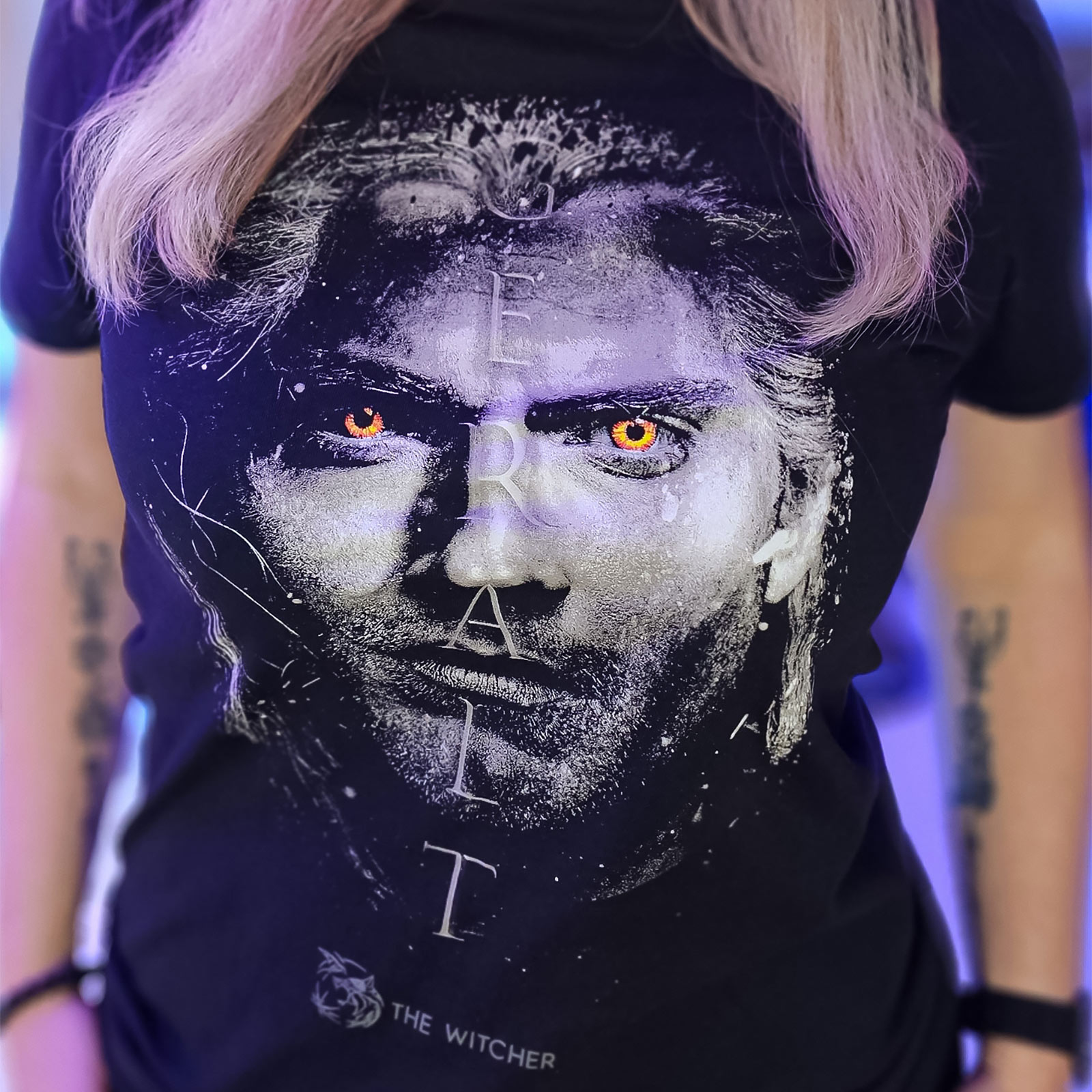 Witcher - T-shirt portrait de Geralt noir