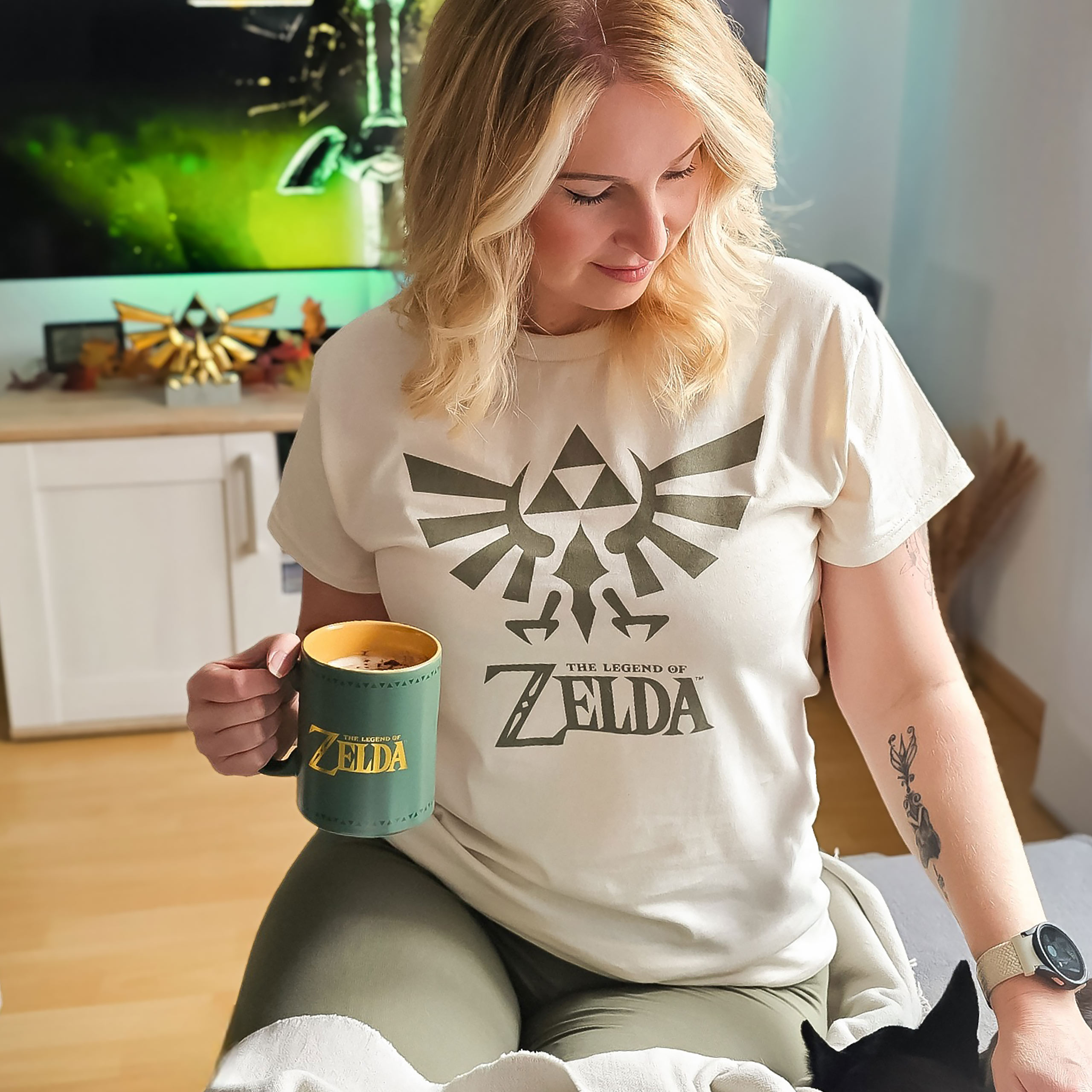 Zelda - Camiseta con logo icónico beige