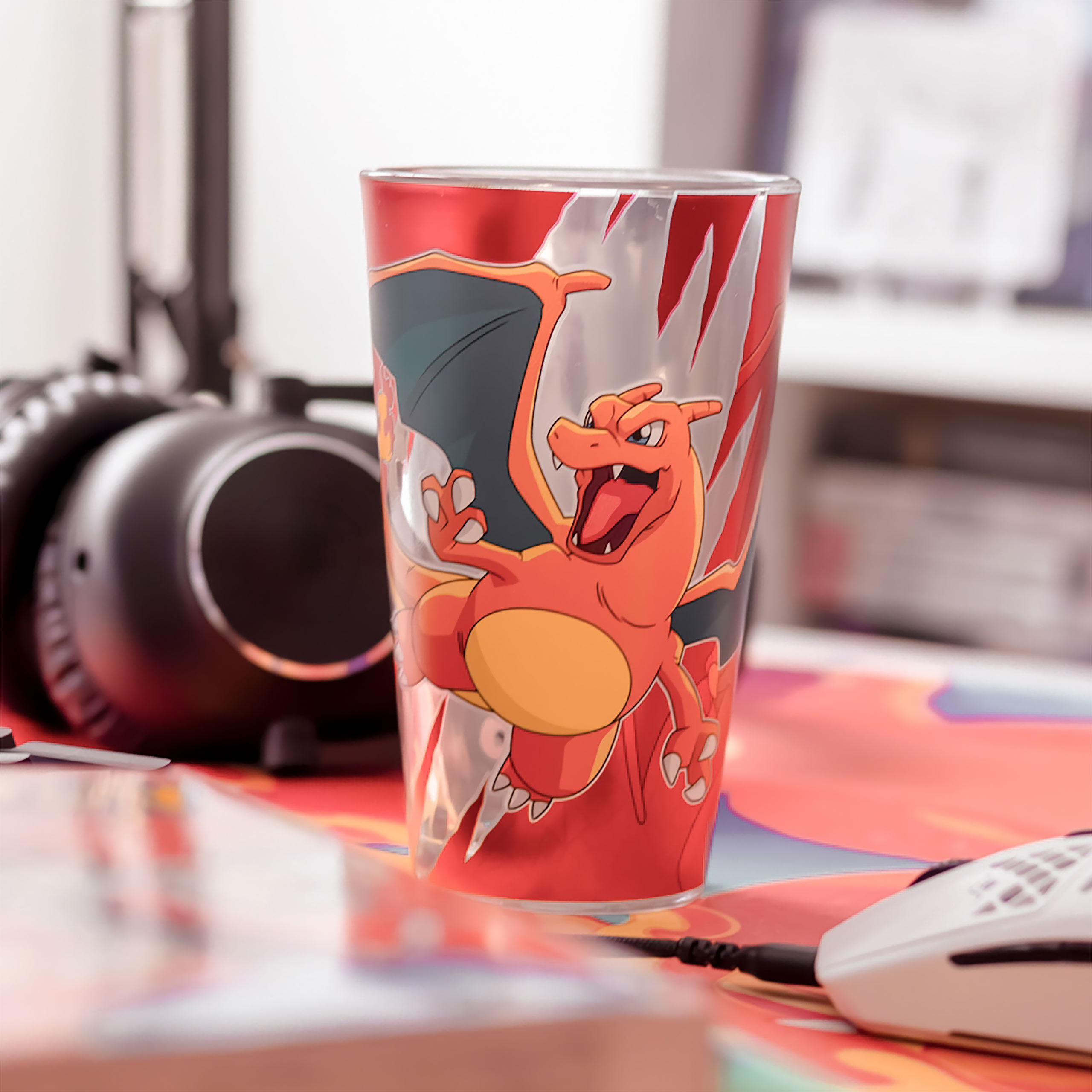 Pokemon - Charizard Glass