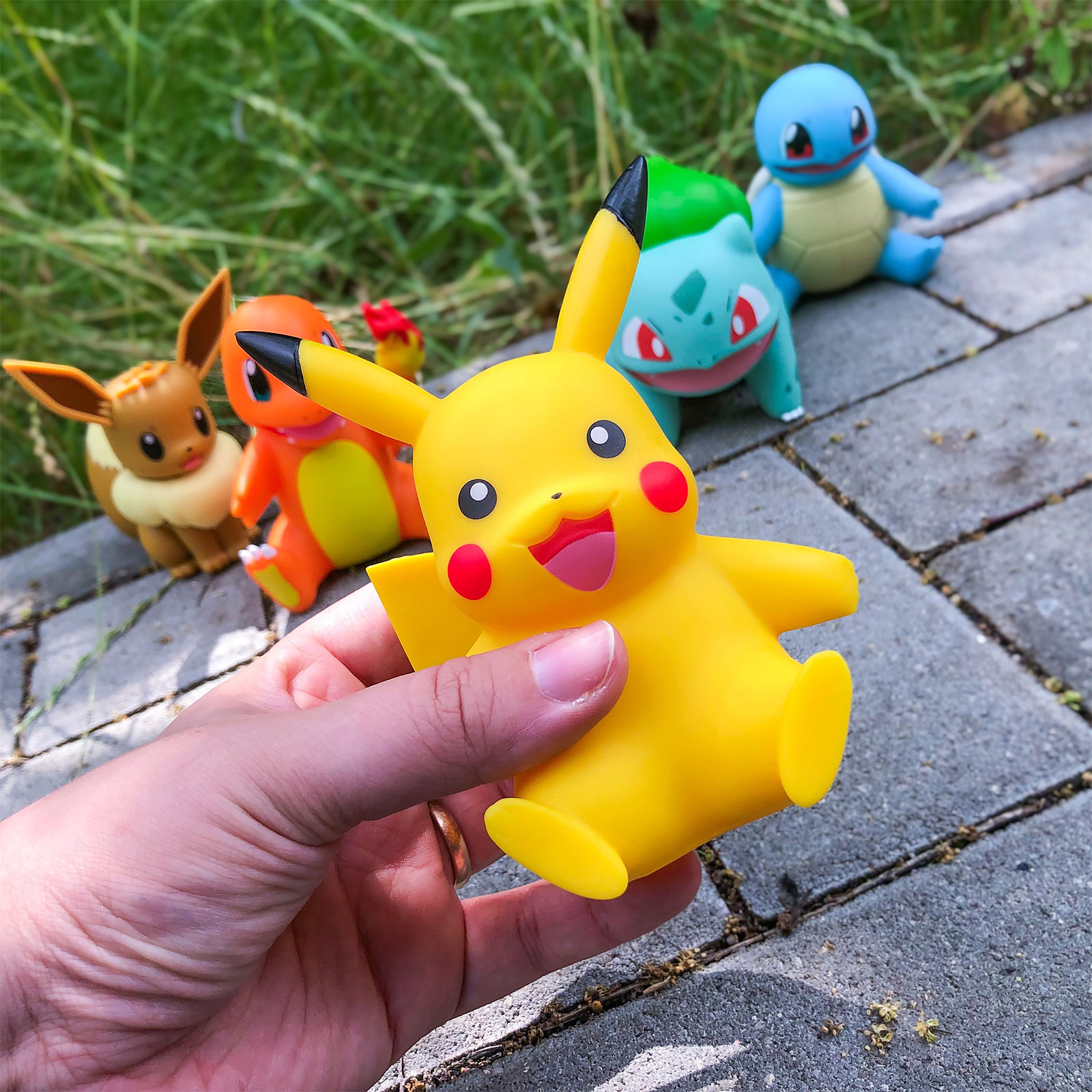 Pokemon - Pikachu Figur 11 cm