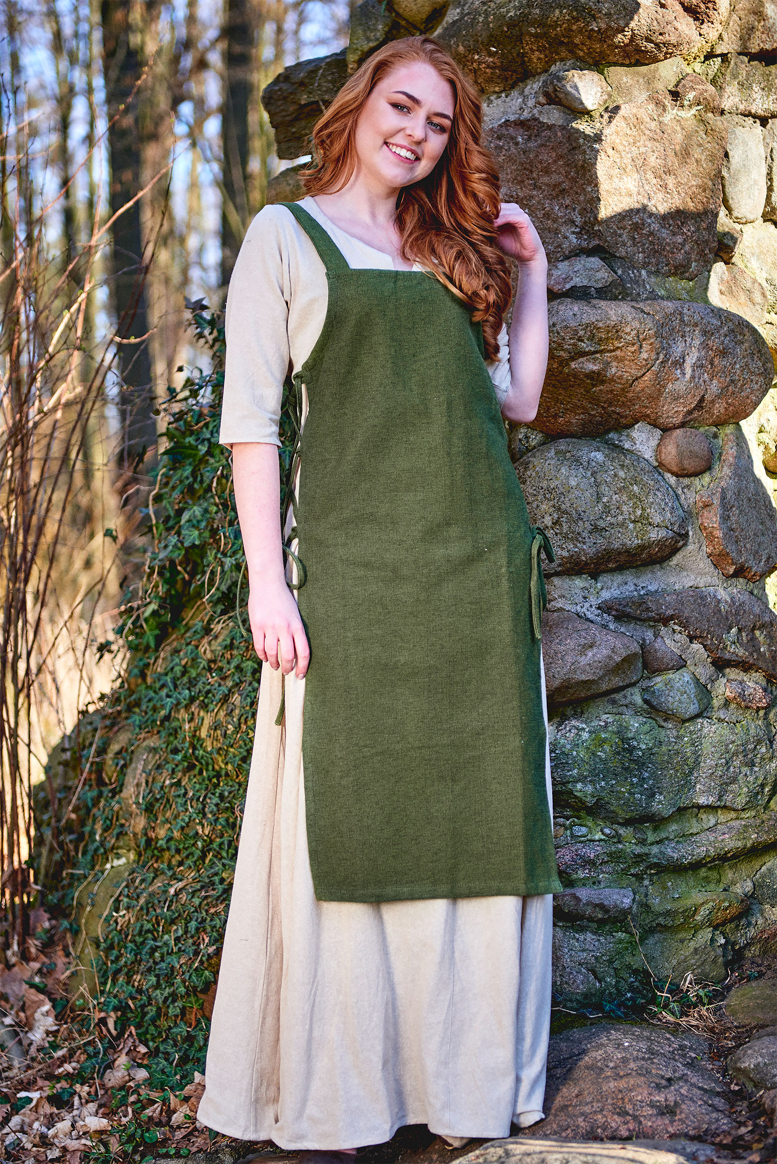Medieval surcoat Aleiga green