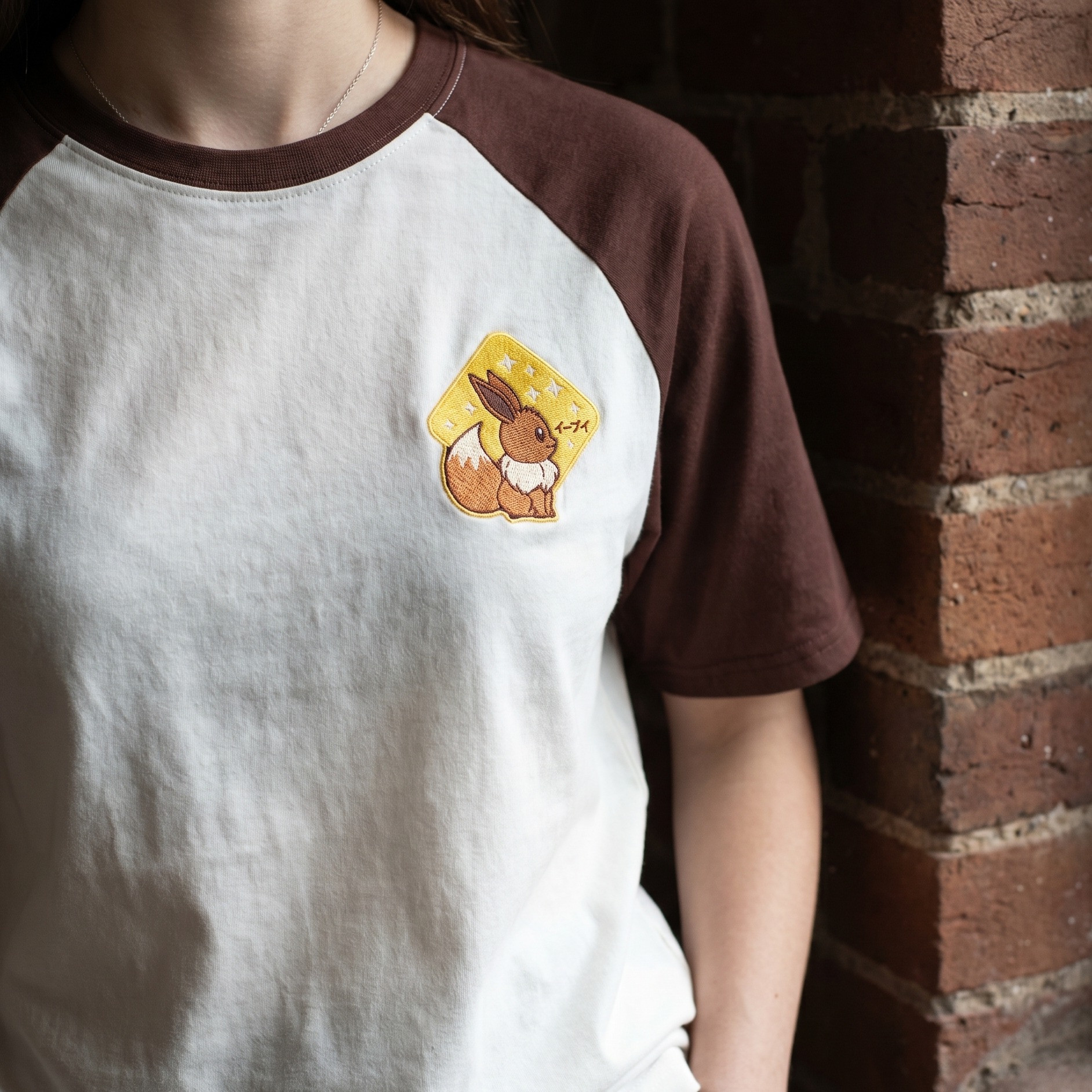Eevee T-shirt - Pokémon