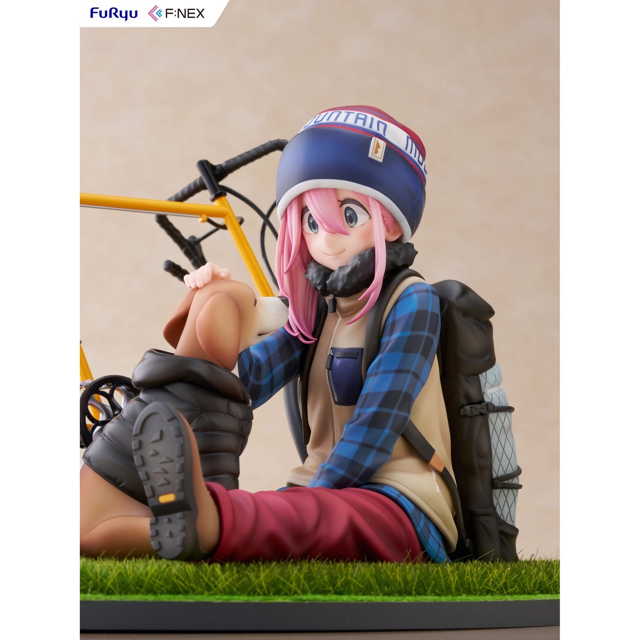 Laid Back Camp F:NEX PVC Beeld 1/7 Nadeshiko Kagamihara 13 cm