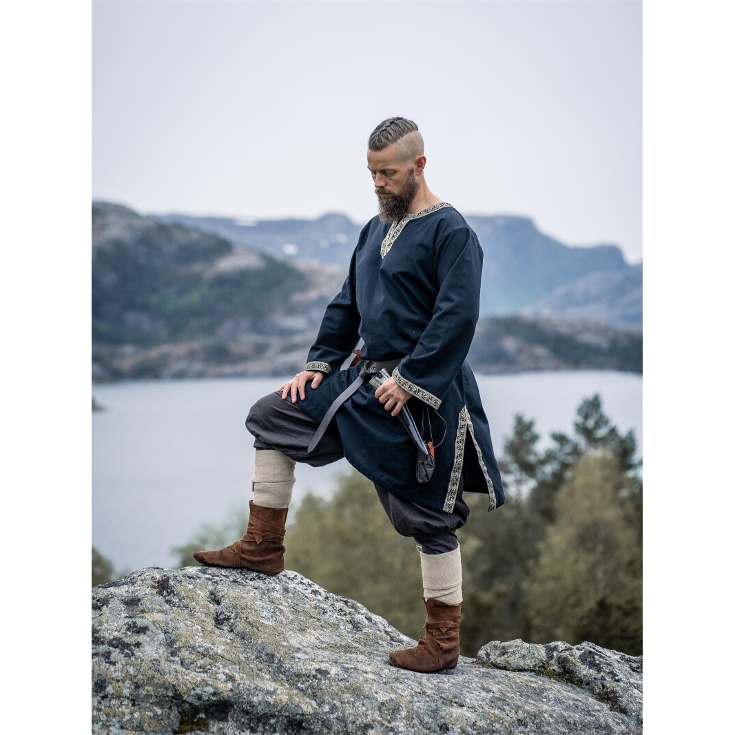 Tunique médiévale avec bordure Halvor noir