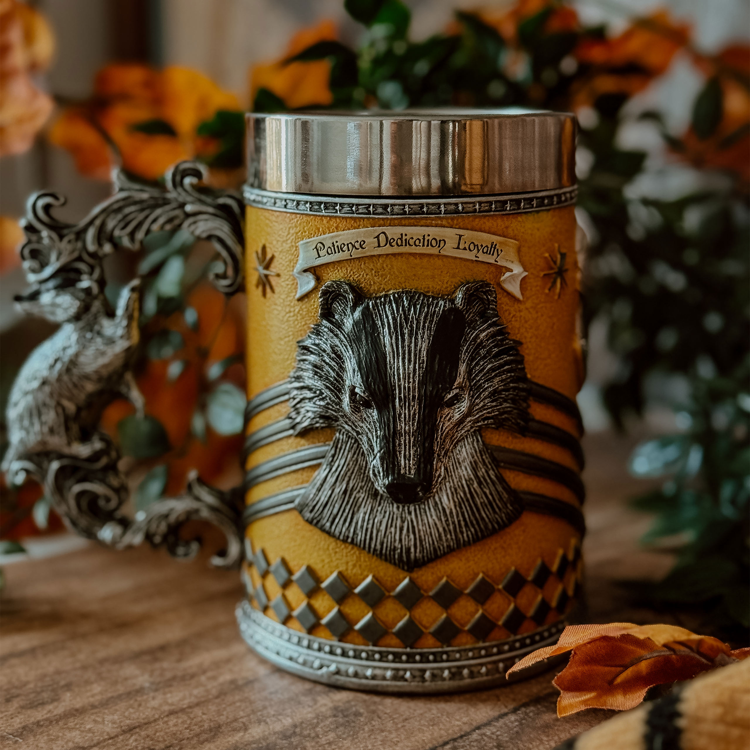 Harry Potter - Chope de luxe avec logo Hufflepuff