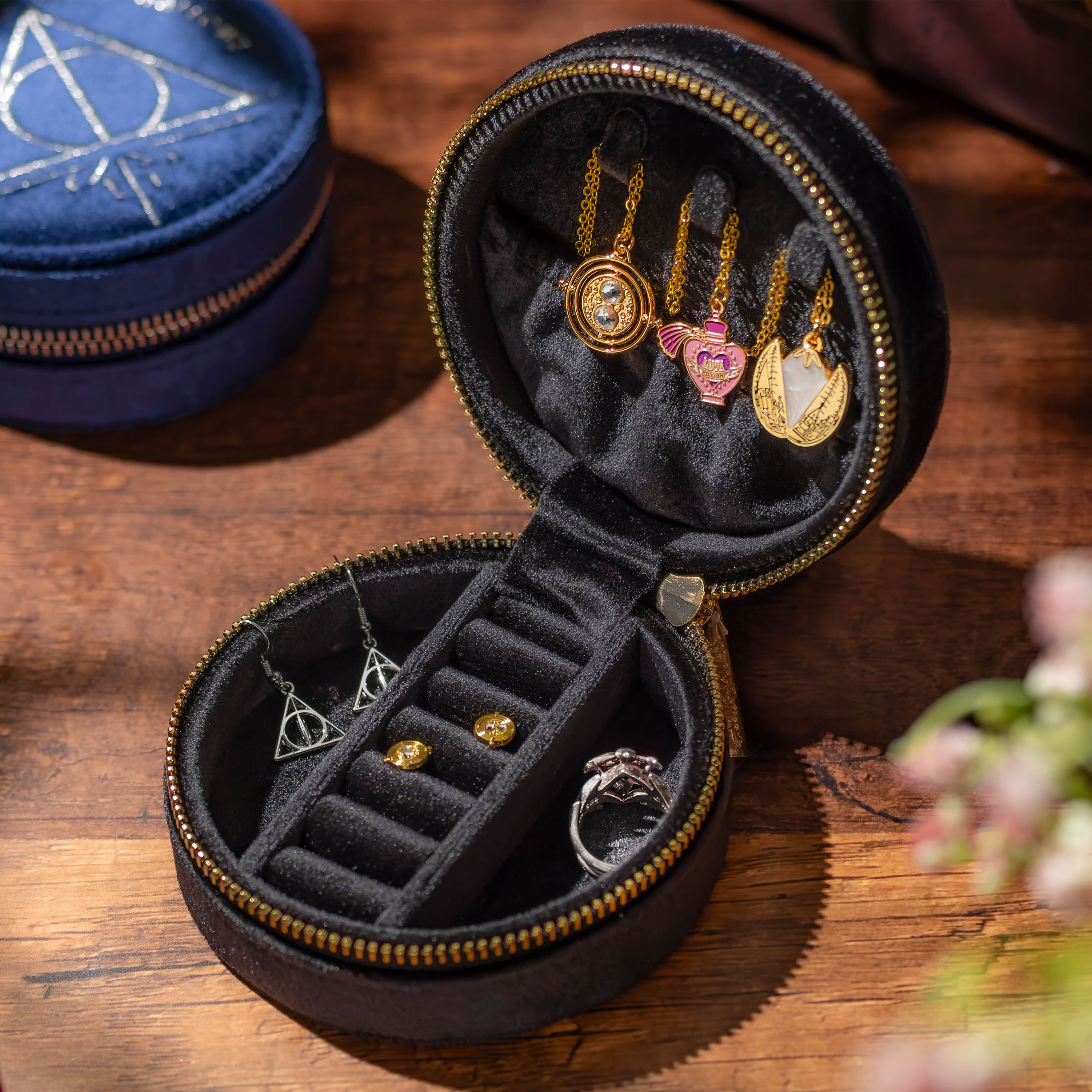 Harry Potter - Golden Snitch Plush Jewelry Box