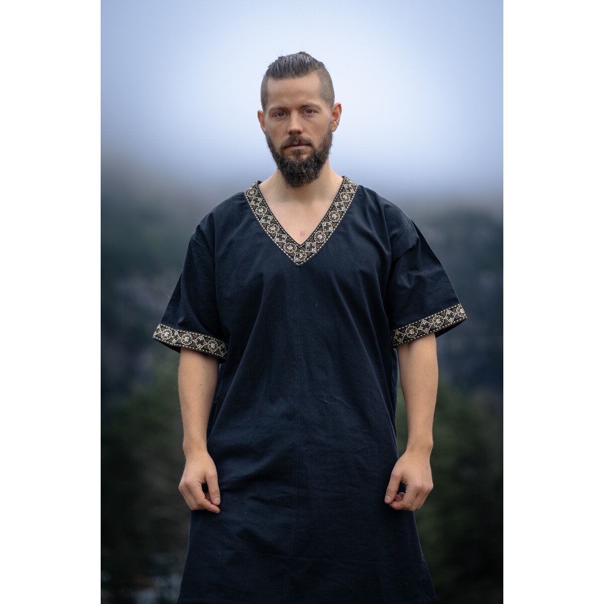 Medieval Short-Sleeve Tunic Loki black