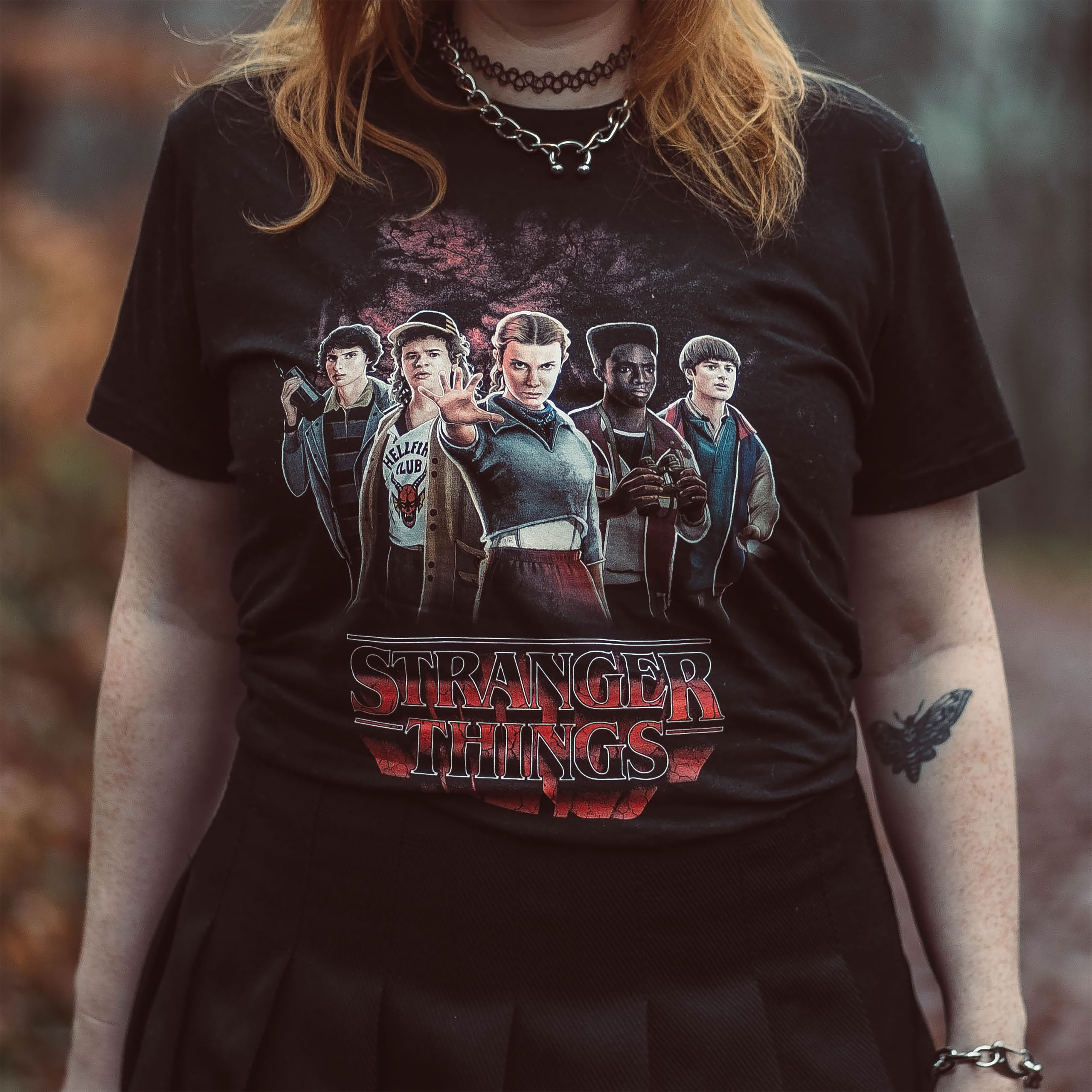 Party vs. Vecna Final Season T-Shirt - Stranger Things