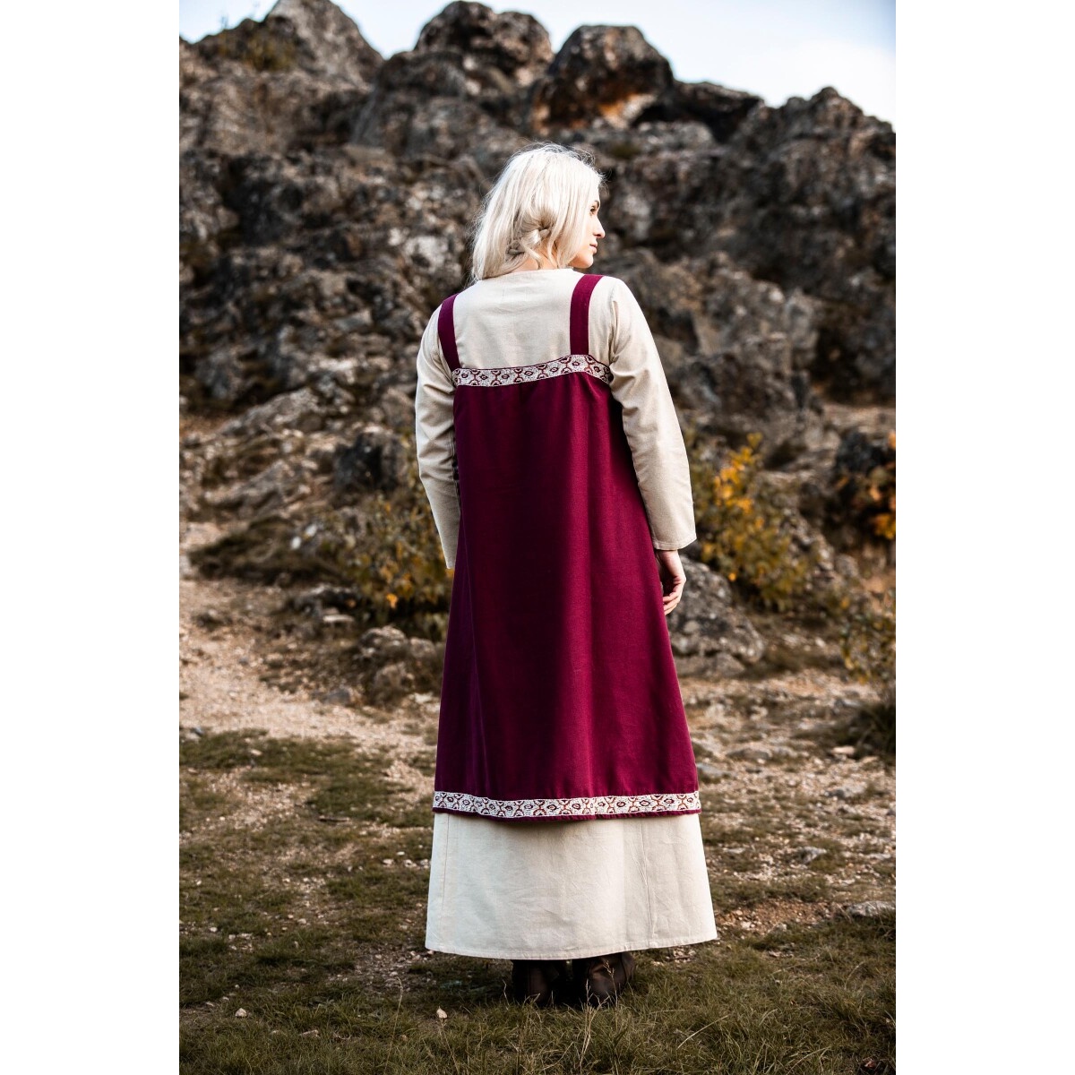 Medieval Surcoat Halla red