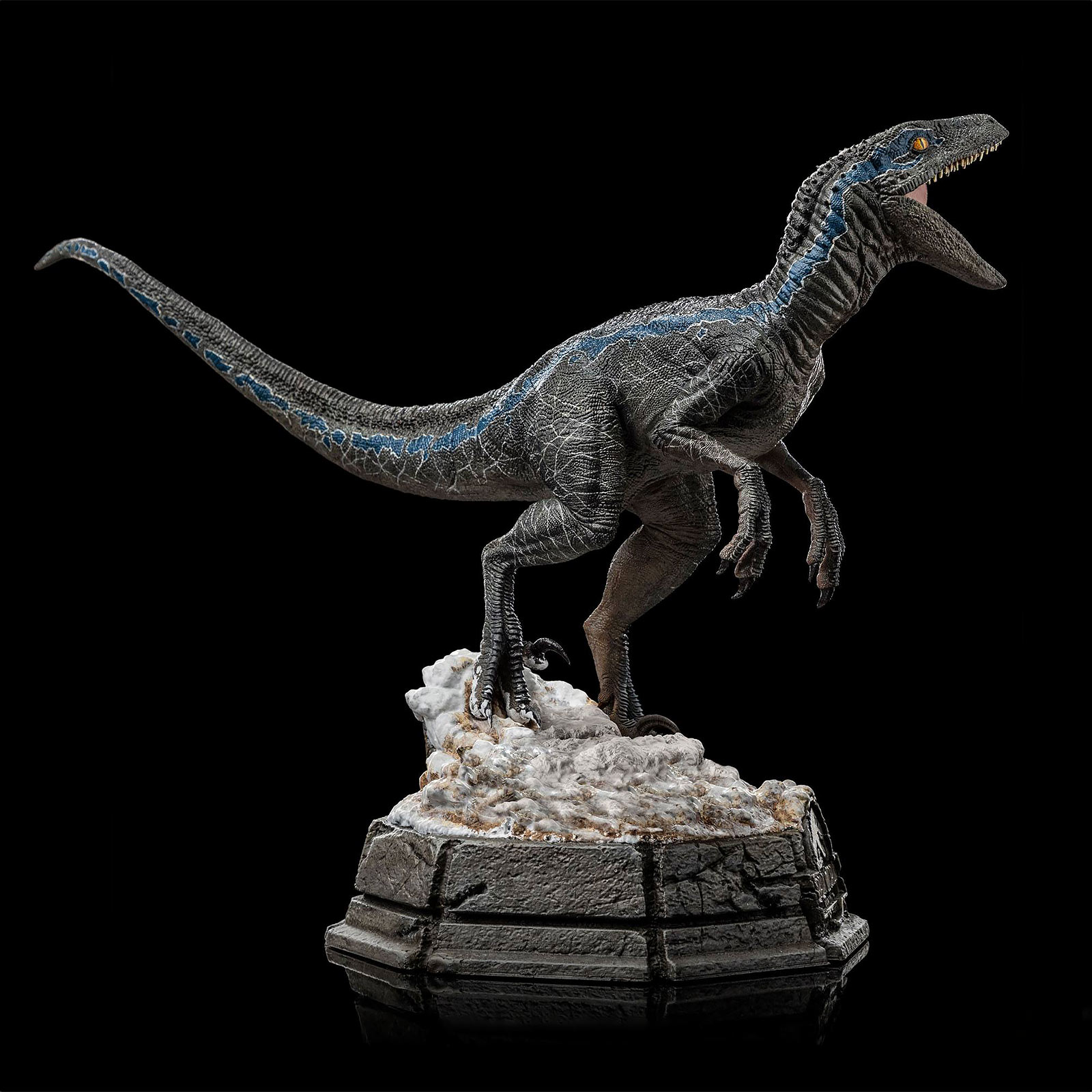 Jurassic World - Estatua Deluxe de Escala de Arte de Blue