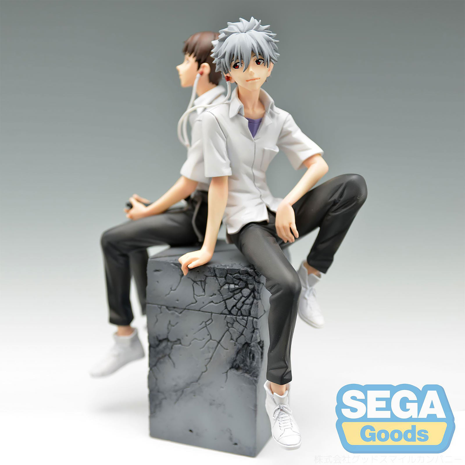 Rebuild of Evangelion - Figura Shinji & Kaworu New Theatrical Edition Versión Kaworu