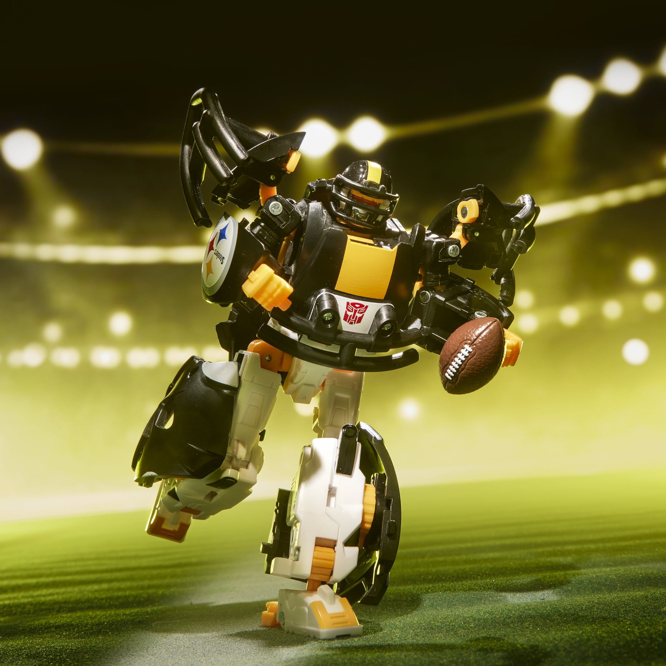 Transformers x NFL Actionfigur Pittsburgh Steelers:
