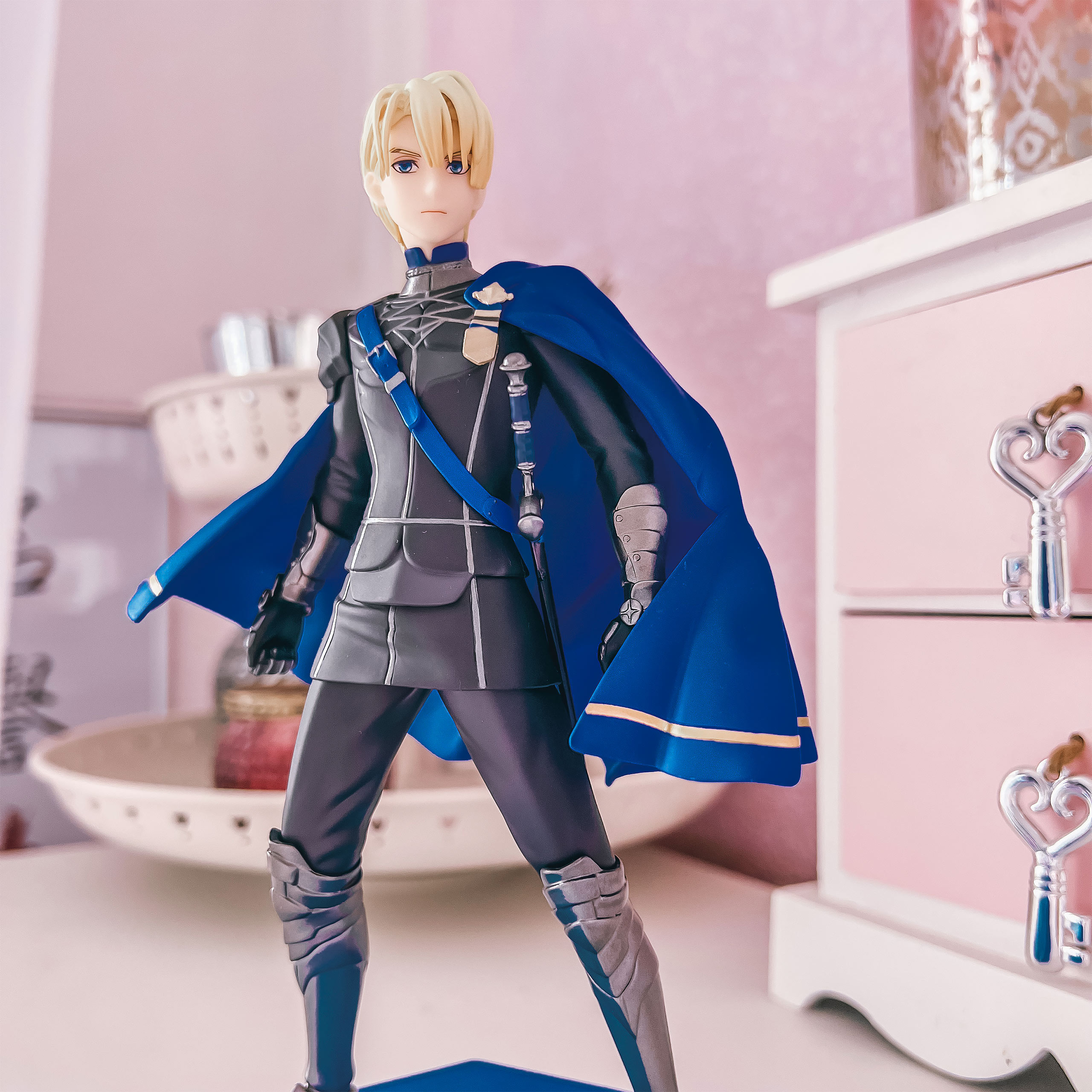 Fire Emblem - Three Houses - Dimitri Alexandre Blaiddyd Figure