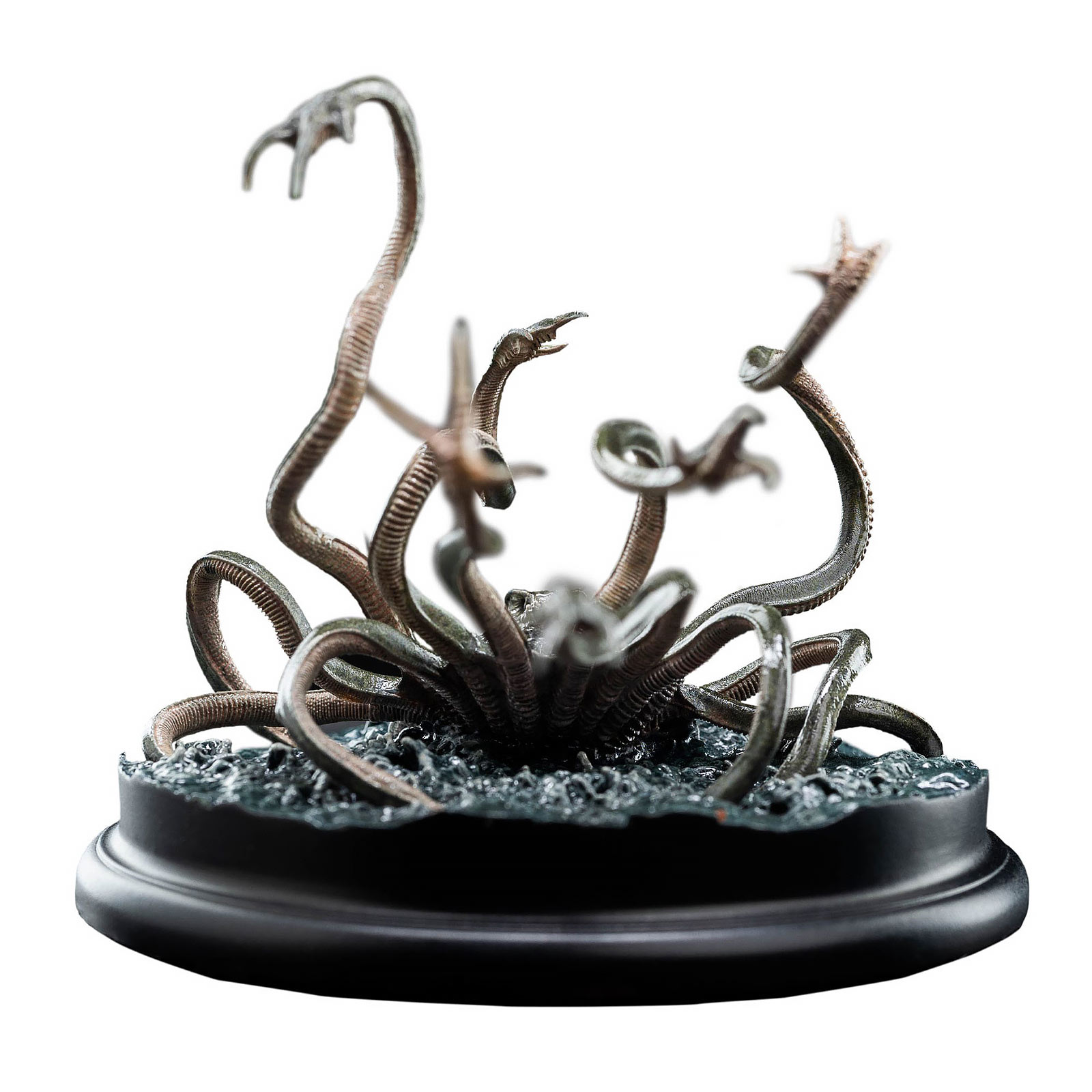 Lord of the Rings - The Watcher in the Water Diorama Figure