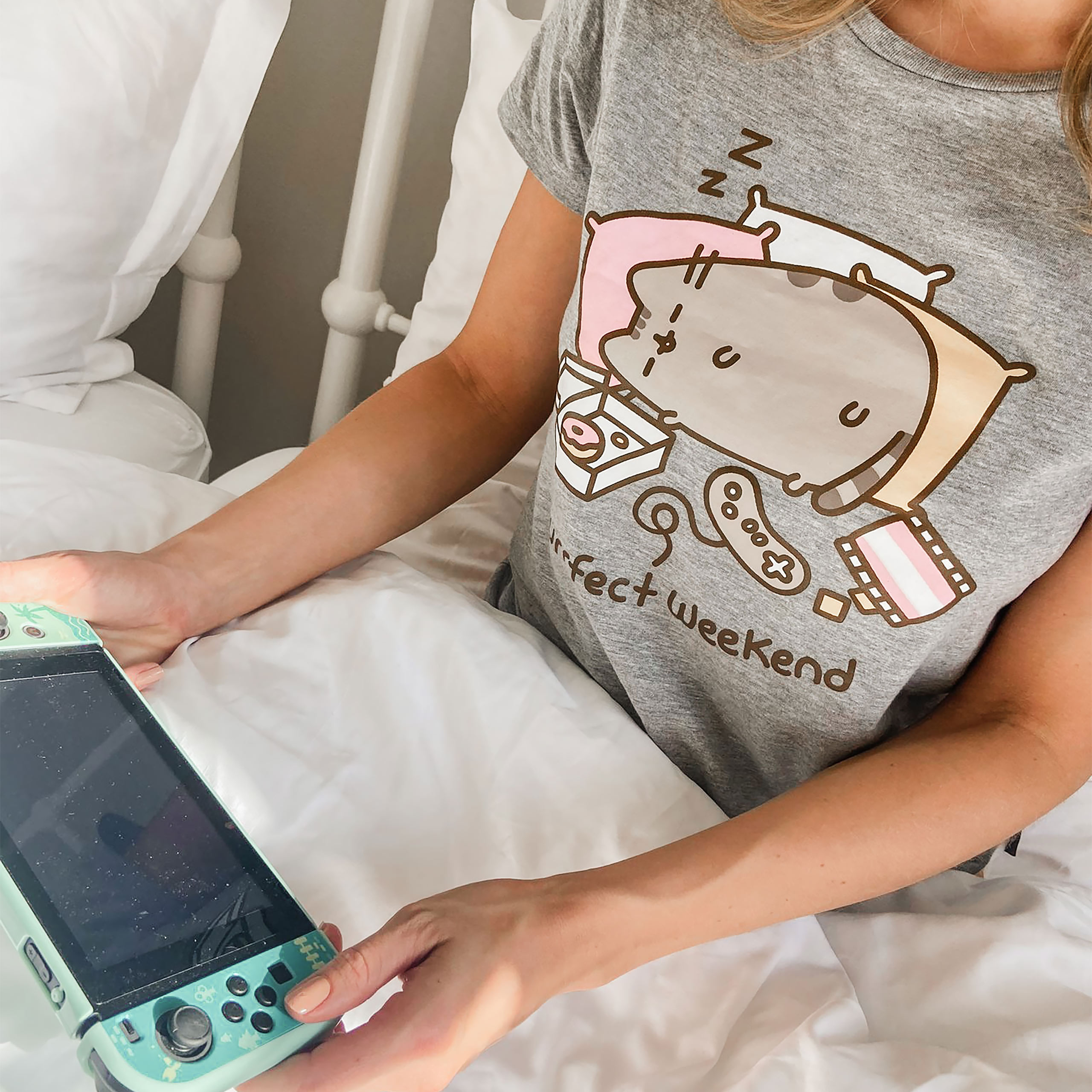 Pusheen - Purrfect Weekend Women's T-Shirt Grey