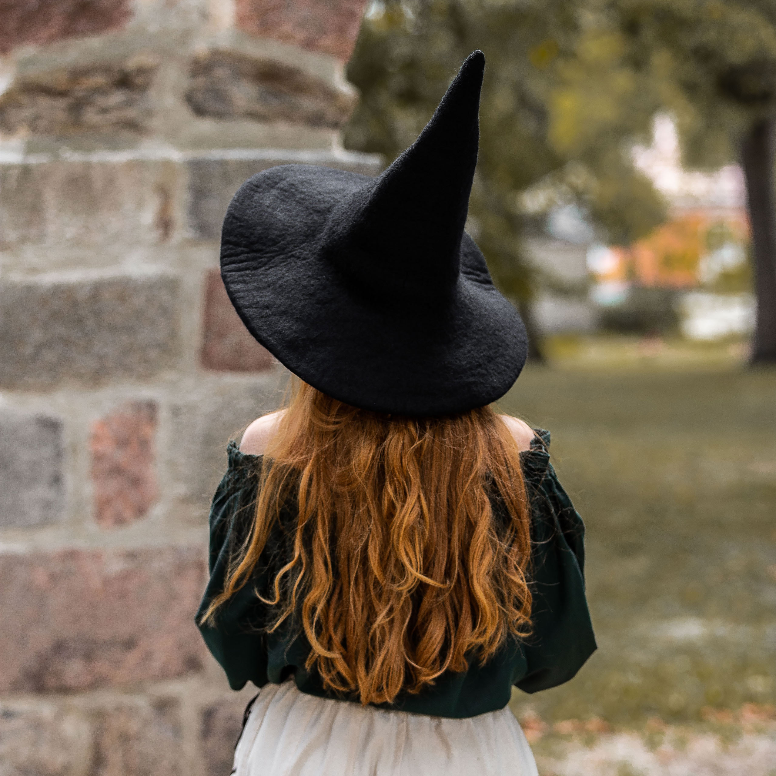 Medieval Pointed Hat Agata Black